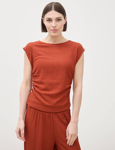 T-shirt ajust&eacute; sans manches marron cognac femme