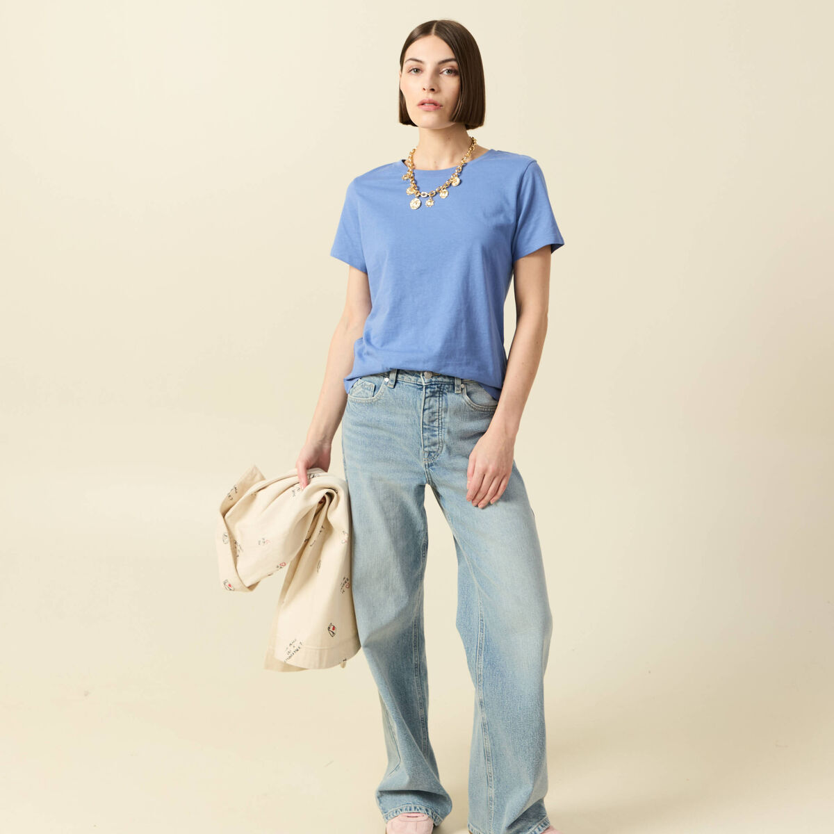 T-shirt cintr&eacute; col rond manches courtes bleu lavande femme