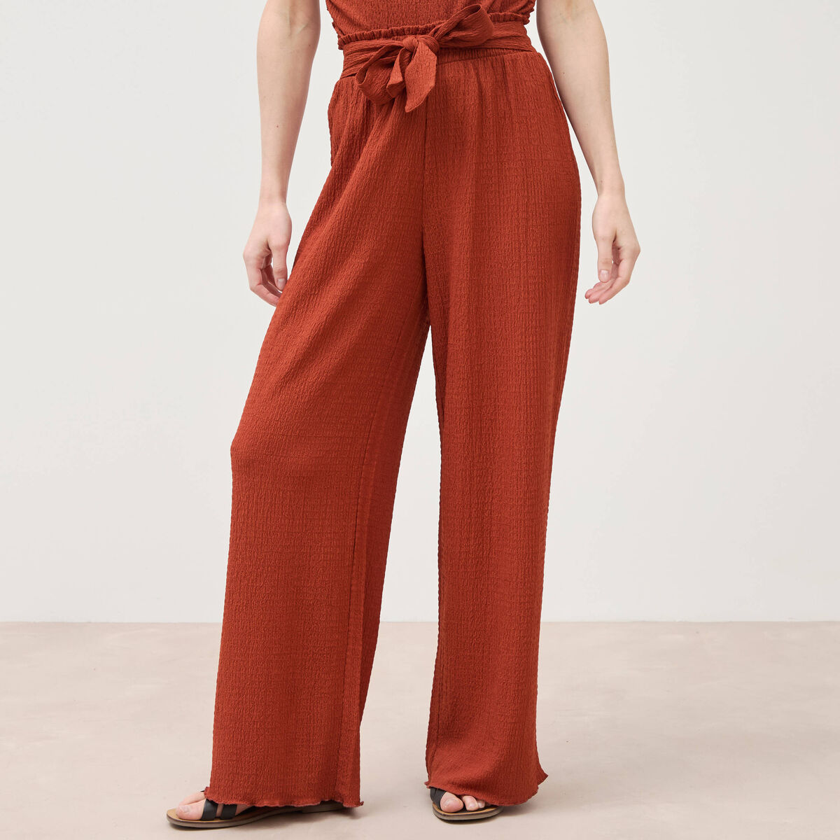 Pantalon loose avec ceinture marron cognac femme