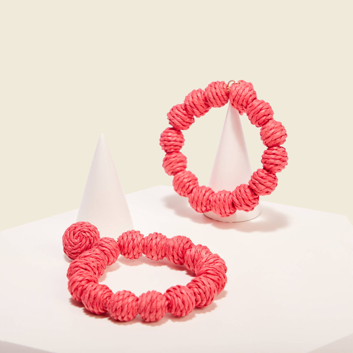 Boucles d'oreilles pendantes rose fushia femme