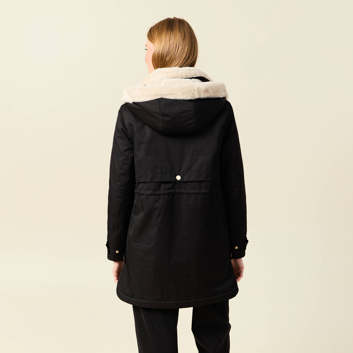 Parka droite &agrave; capuche noir femme