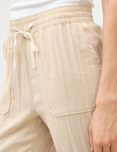 Pantalon taille standard bas resserr&eacute; beige femme