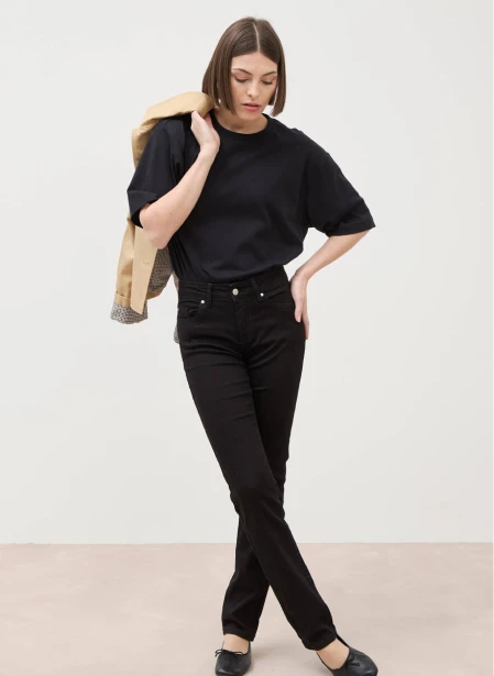 regular femme