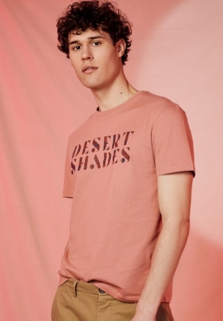 T-shirts & polos