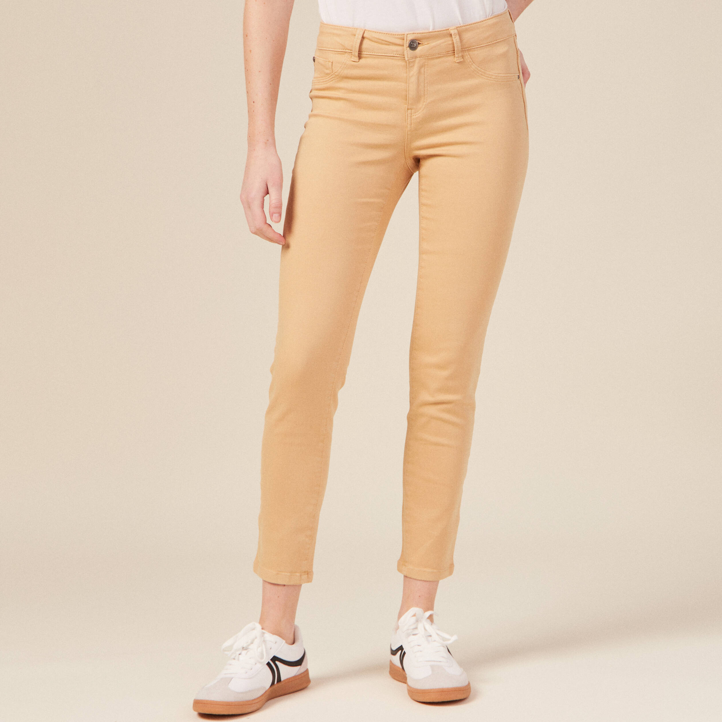 Pantalon beige hotsell femme slim