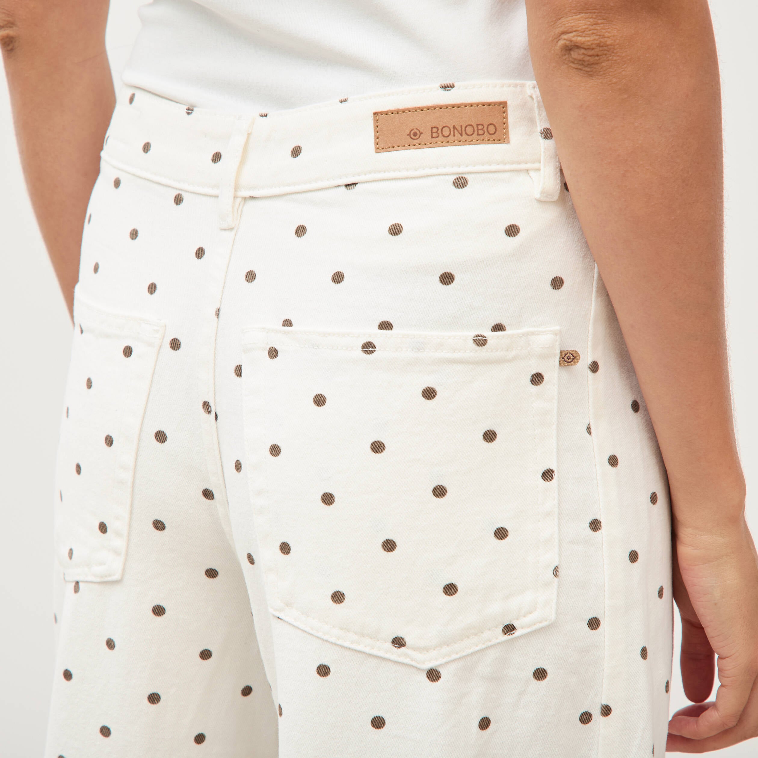Jeans barrel taille haute bas resserr&eacute; ecru femme