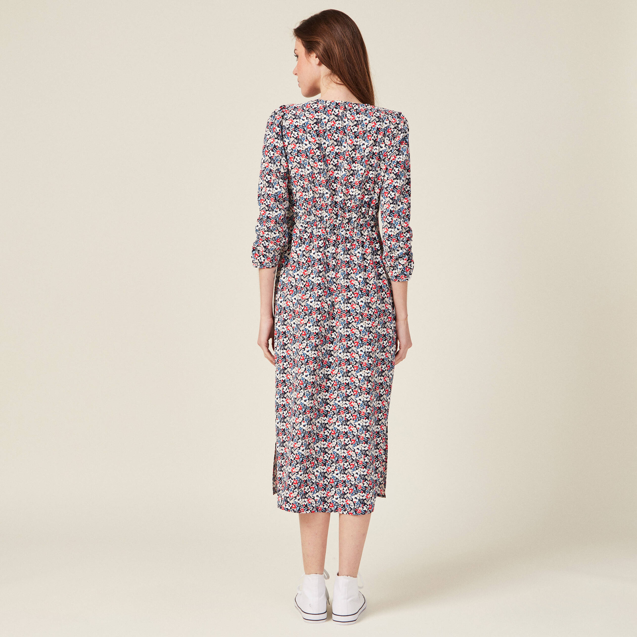 Robe cintr&eacute;e col v manches longues bleu marine femme