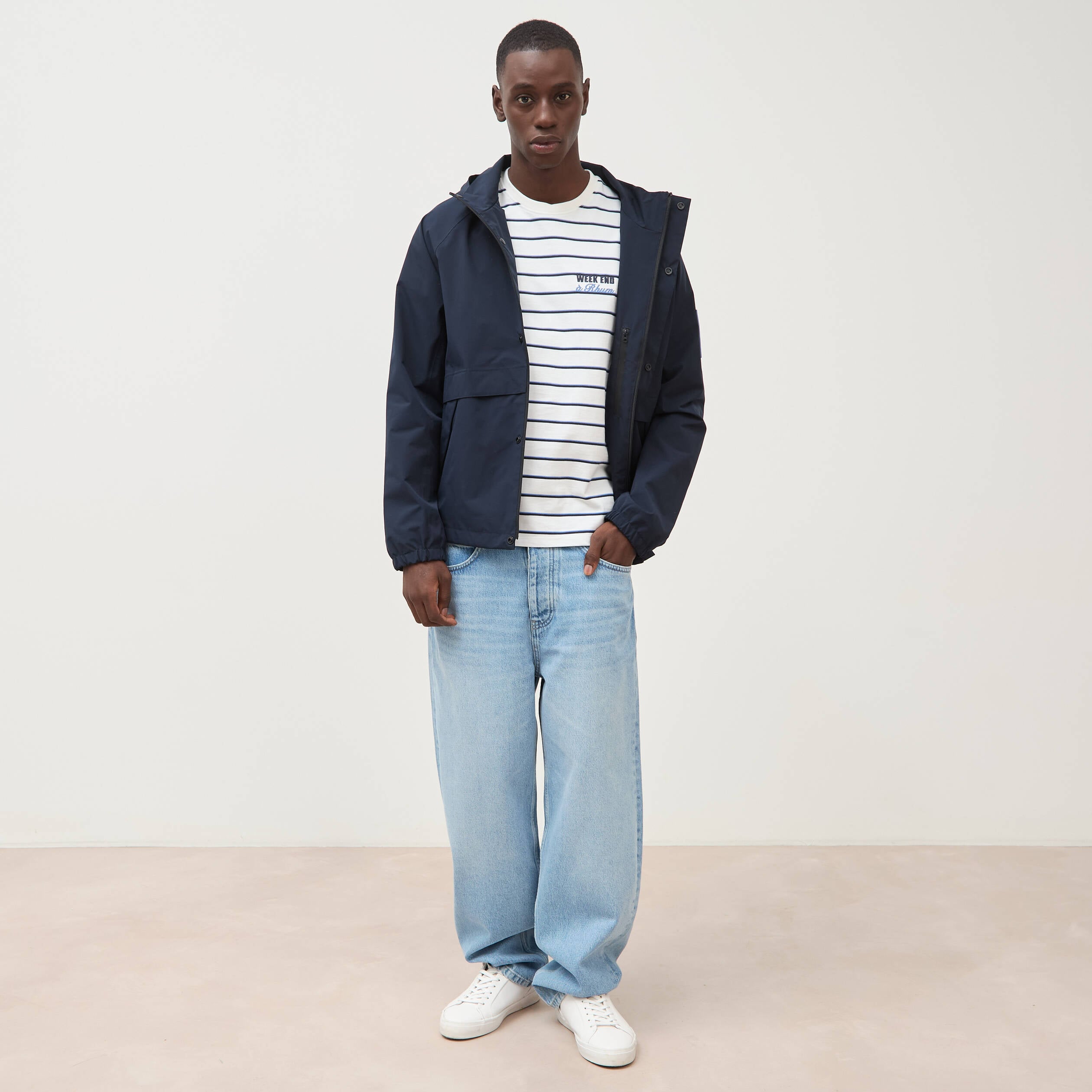Blouson droit &agrave; capuche doubl&eacute; bleu marine homme