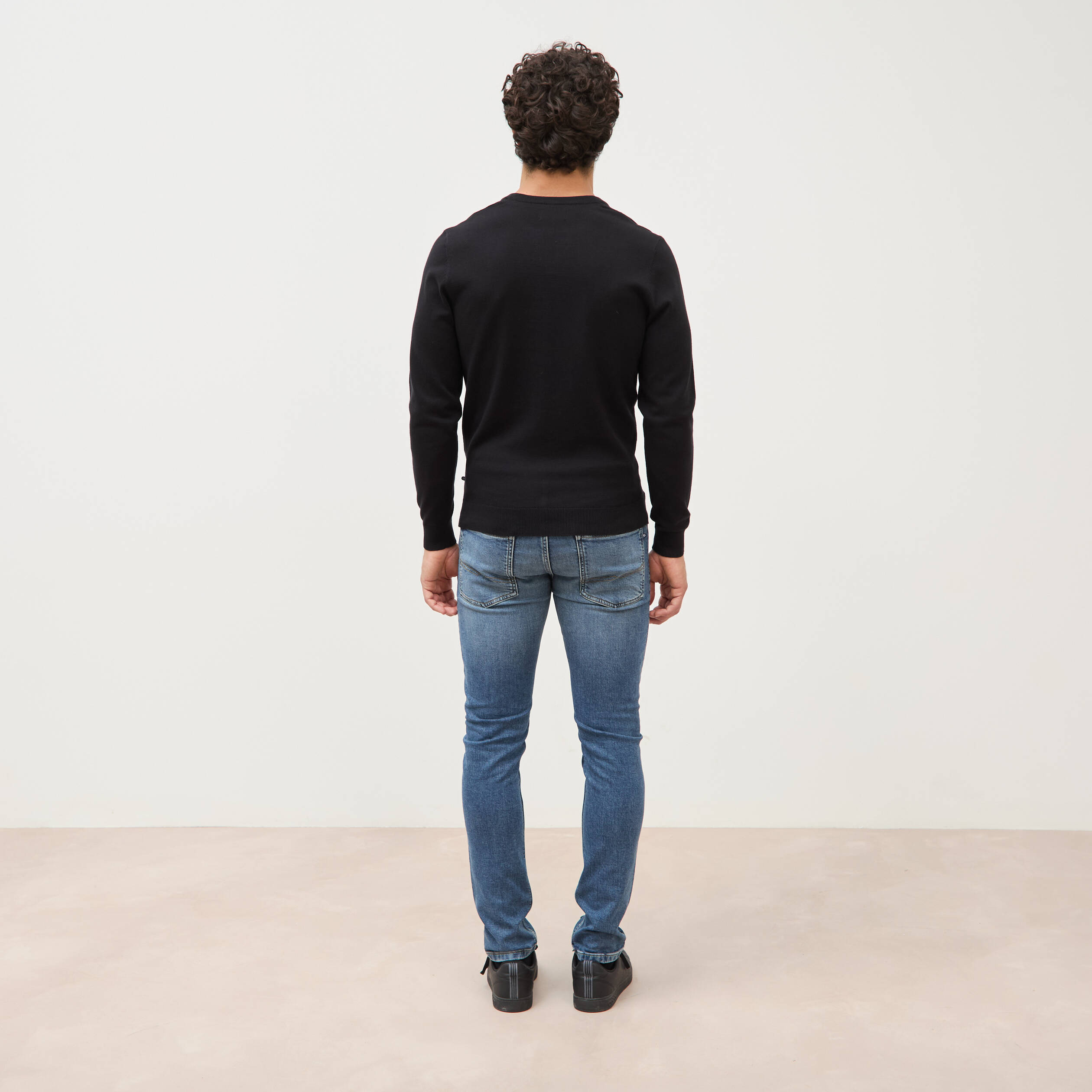 Pull manches longues noir homme