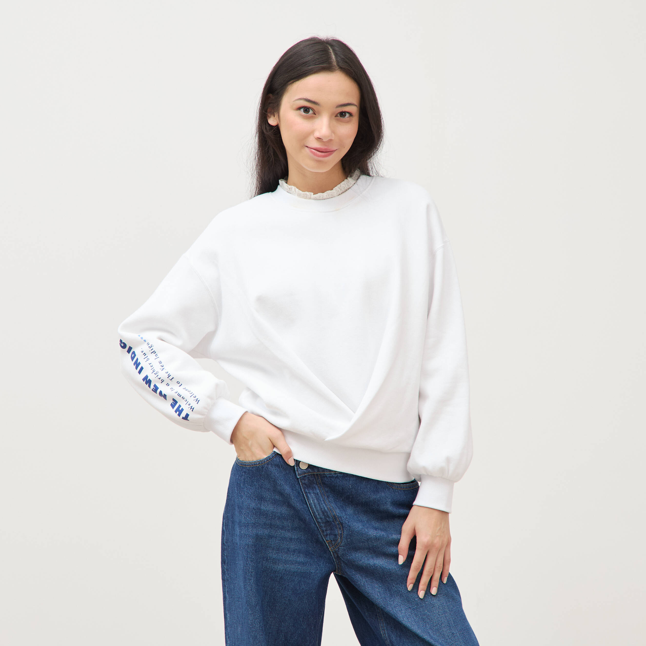 Sweat droit col rond manches longues blanc femme