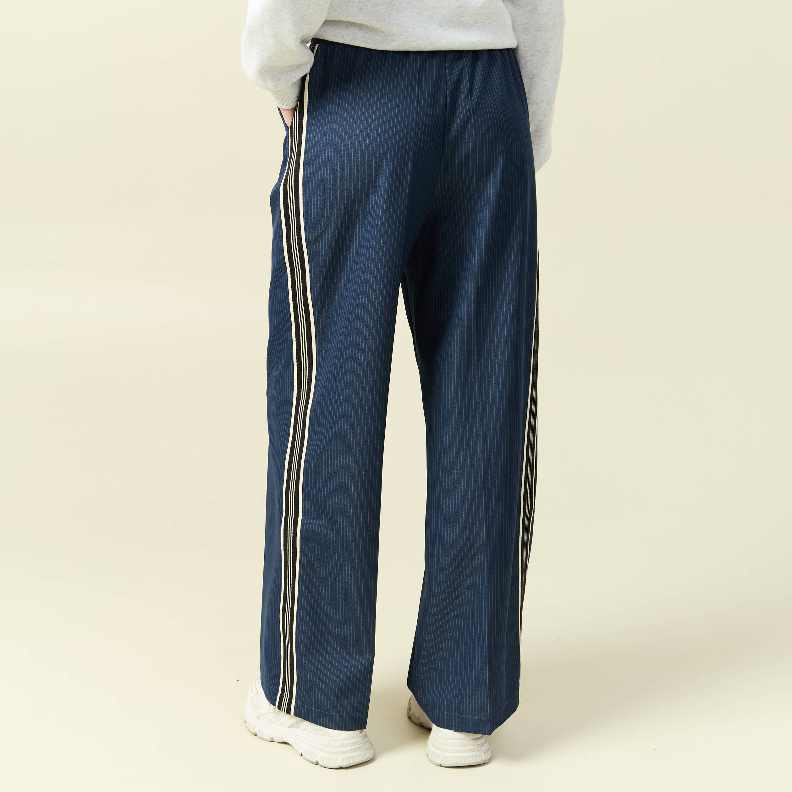Pantalon large taille haute ray&eacute; bleu marine femme