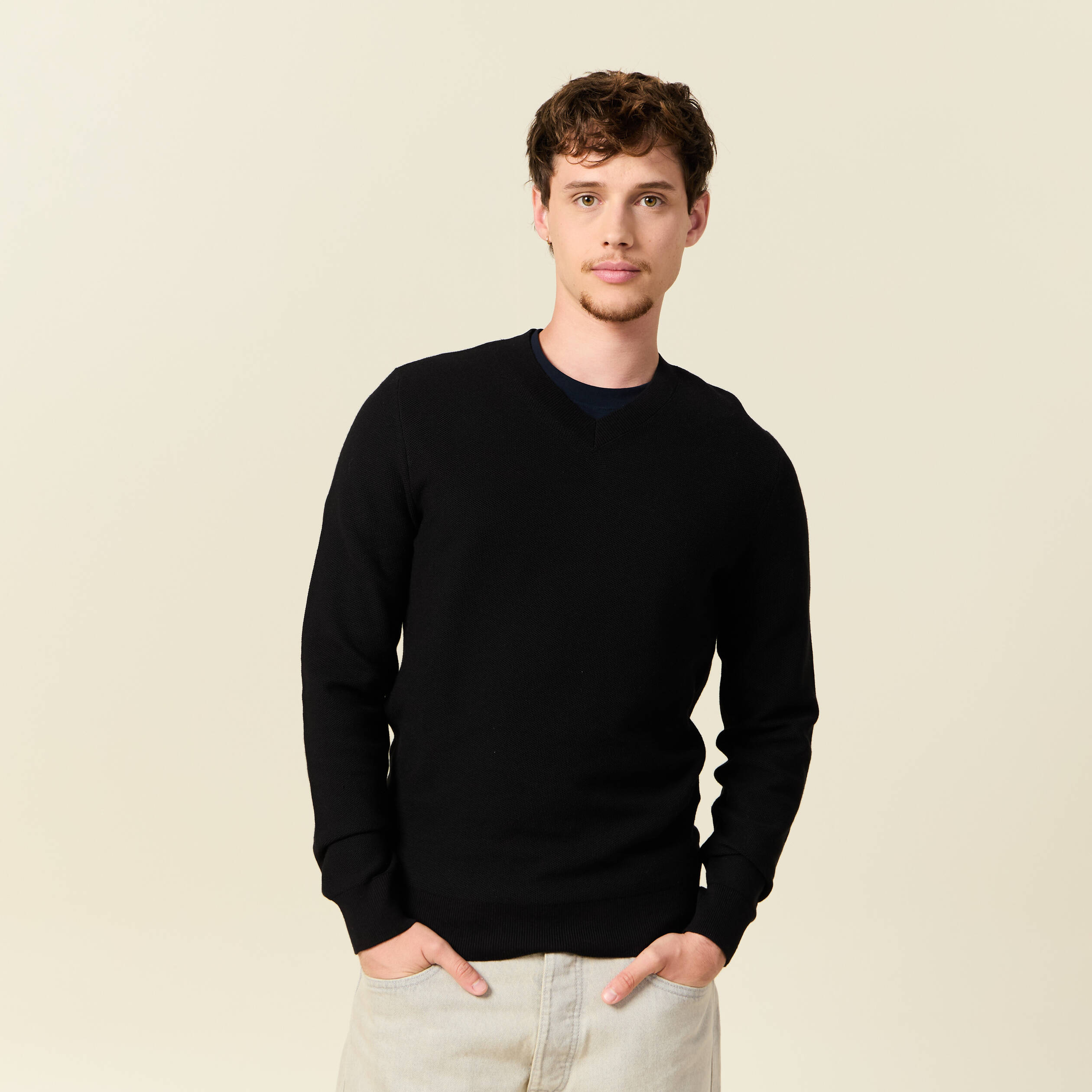 pull col v noir homme Pull col V noir homme