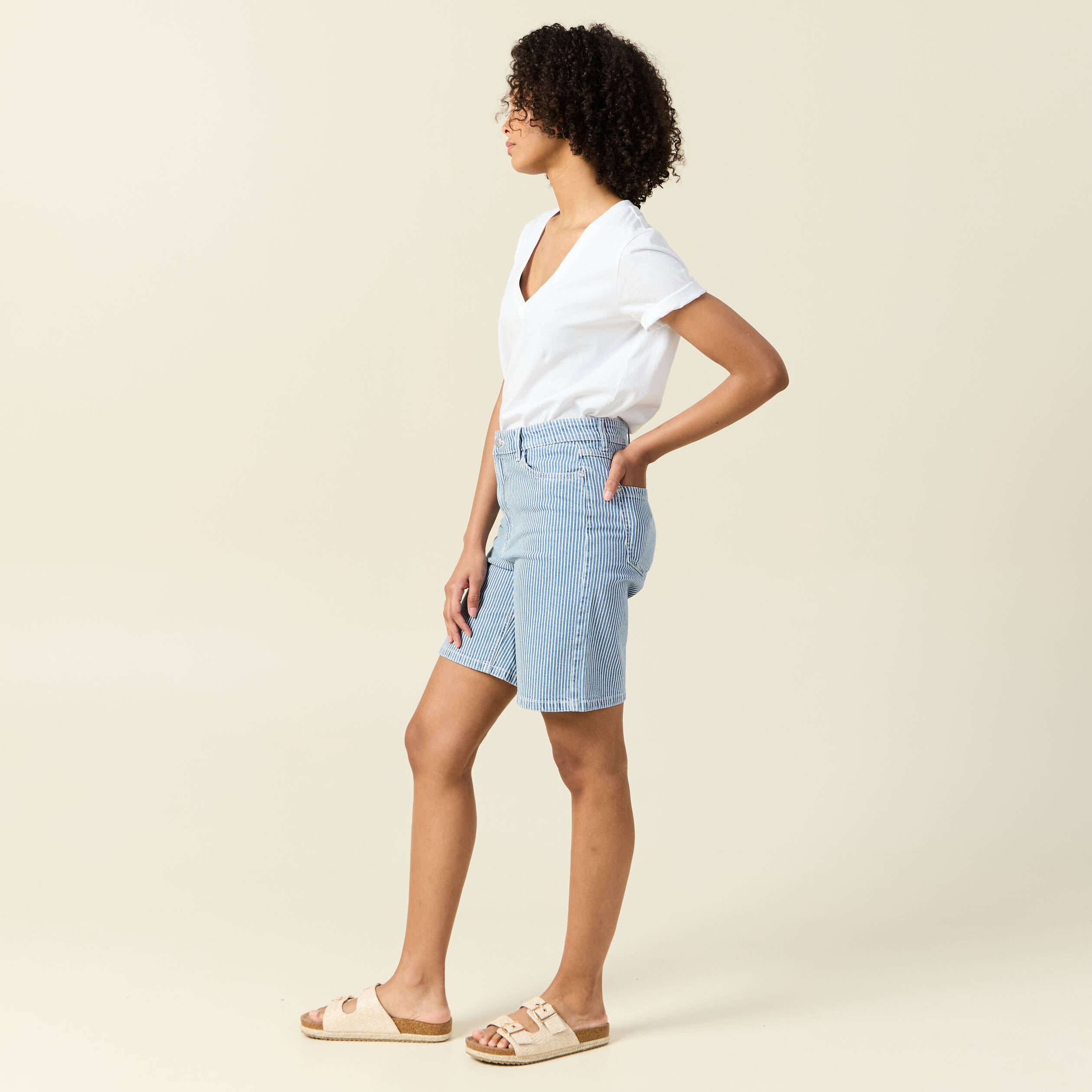 bermuda droit en jean denim stone femme Bermuda droit en jean denim stone femme