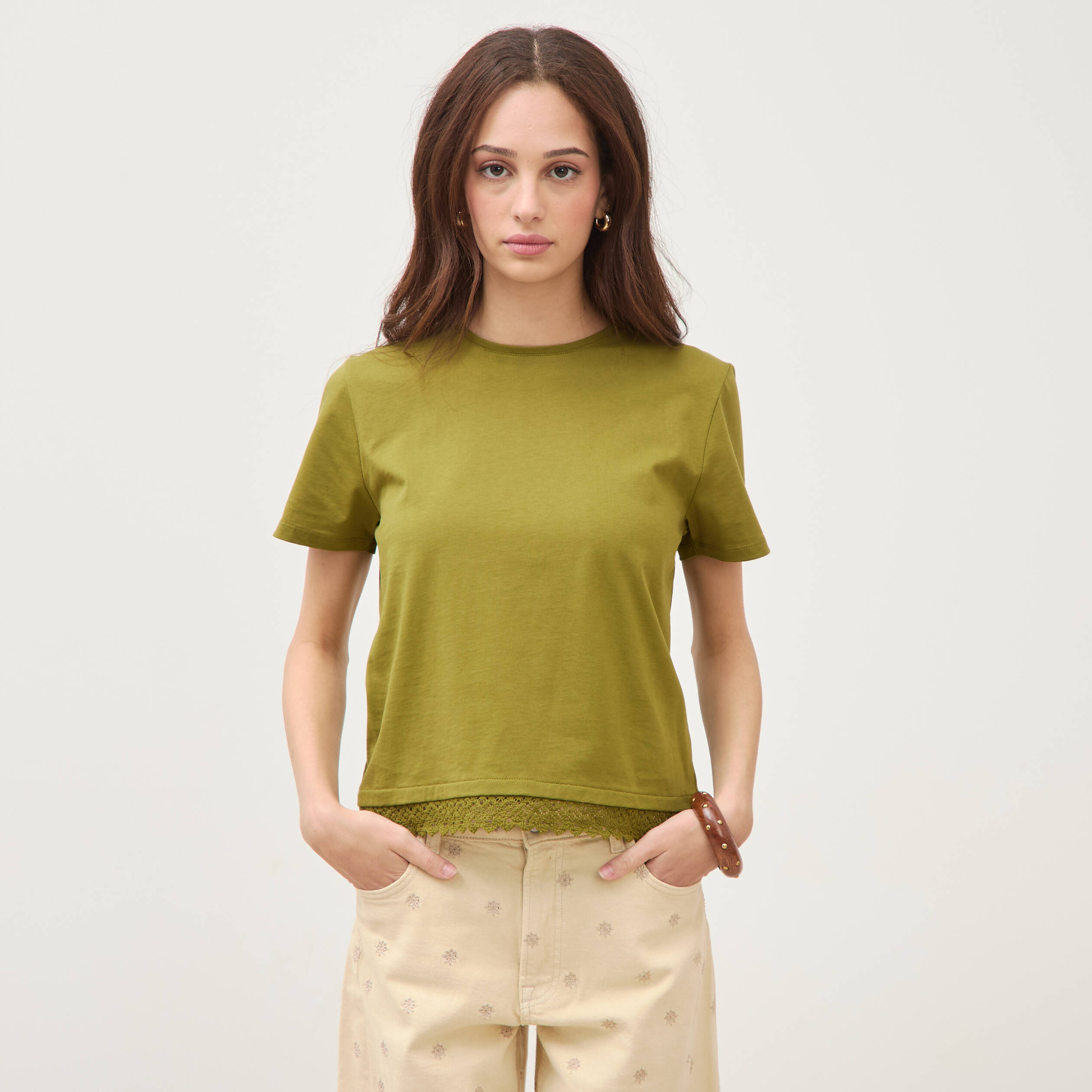 T-shirt droit col rond manches courtes vert kaki femme