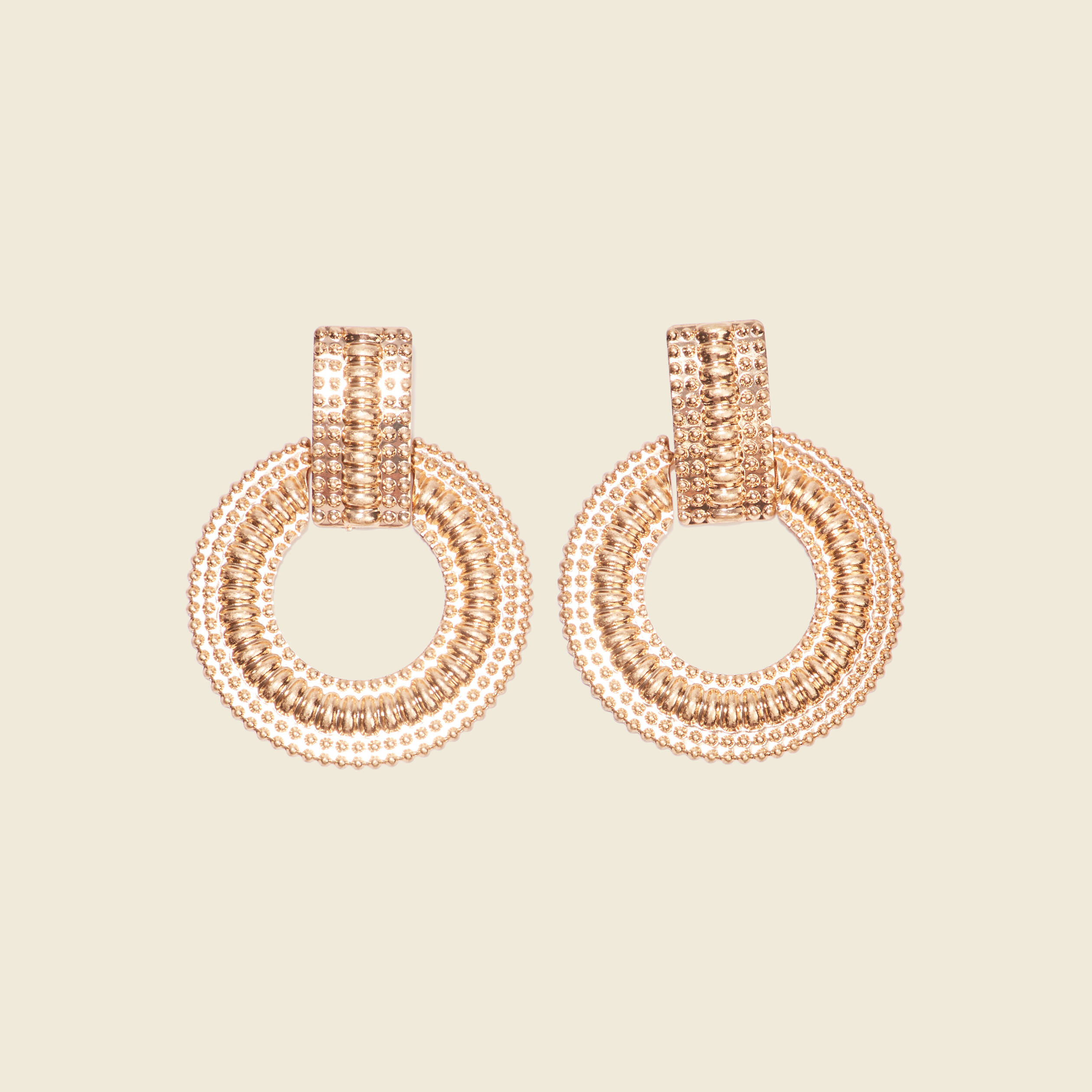 boucles doreilles pendantes couleur or femme Boucles d'oreilles pendantes couleur or femme