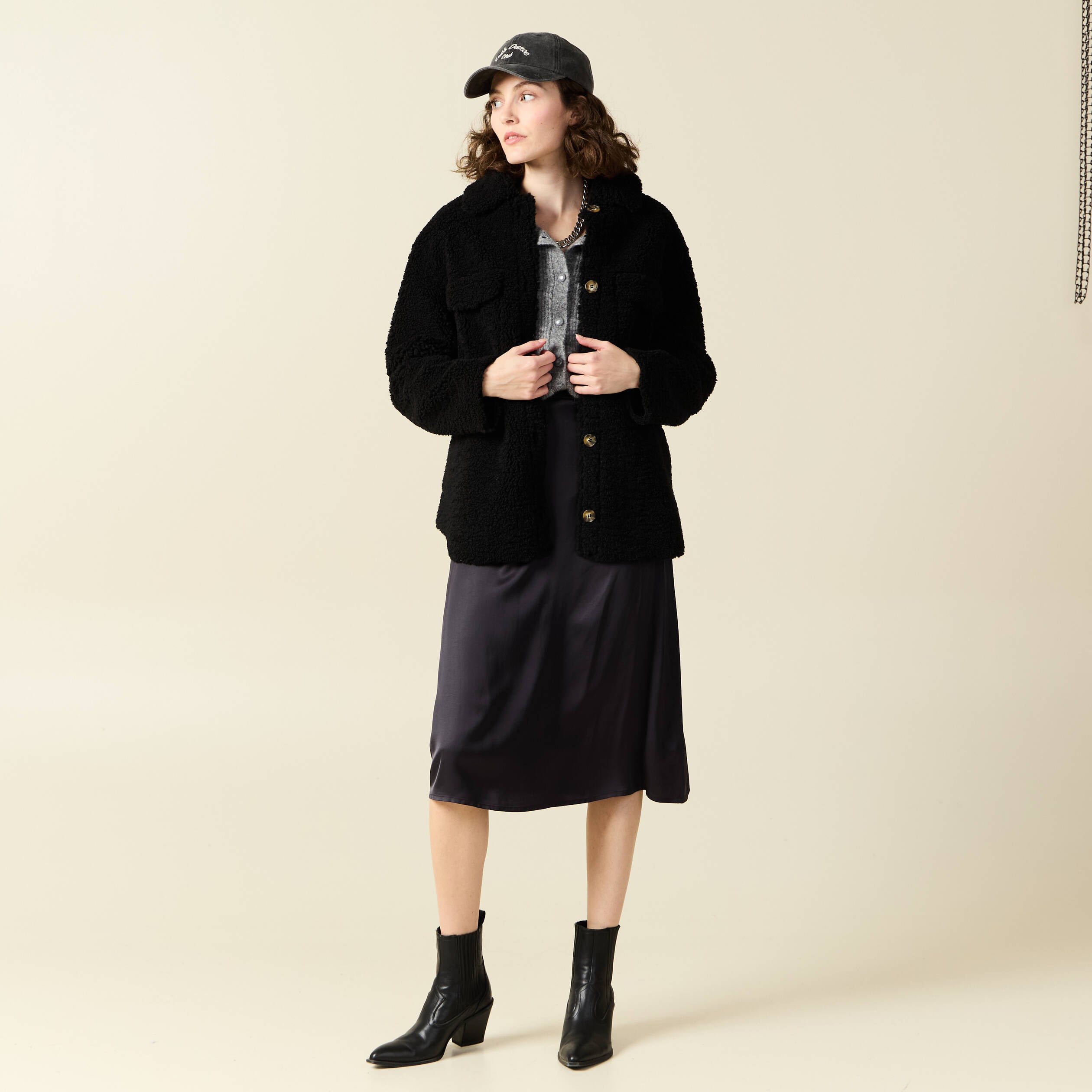 Manteau surchemise droit noir femme