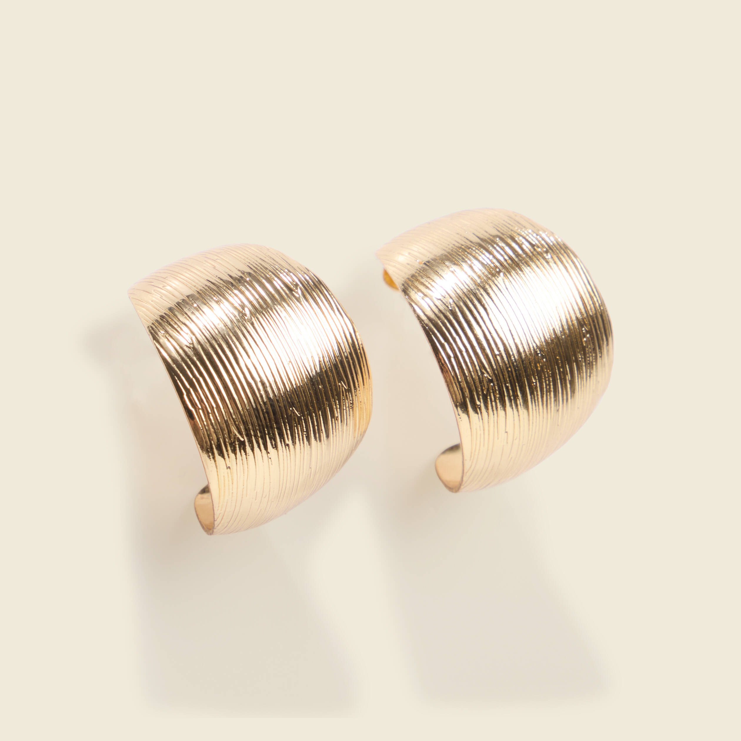 Boucles d'oreilles couleur or femme