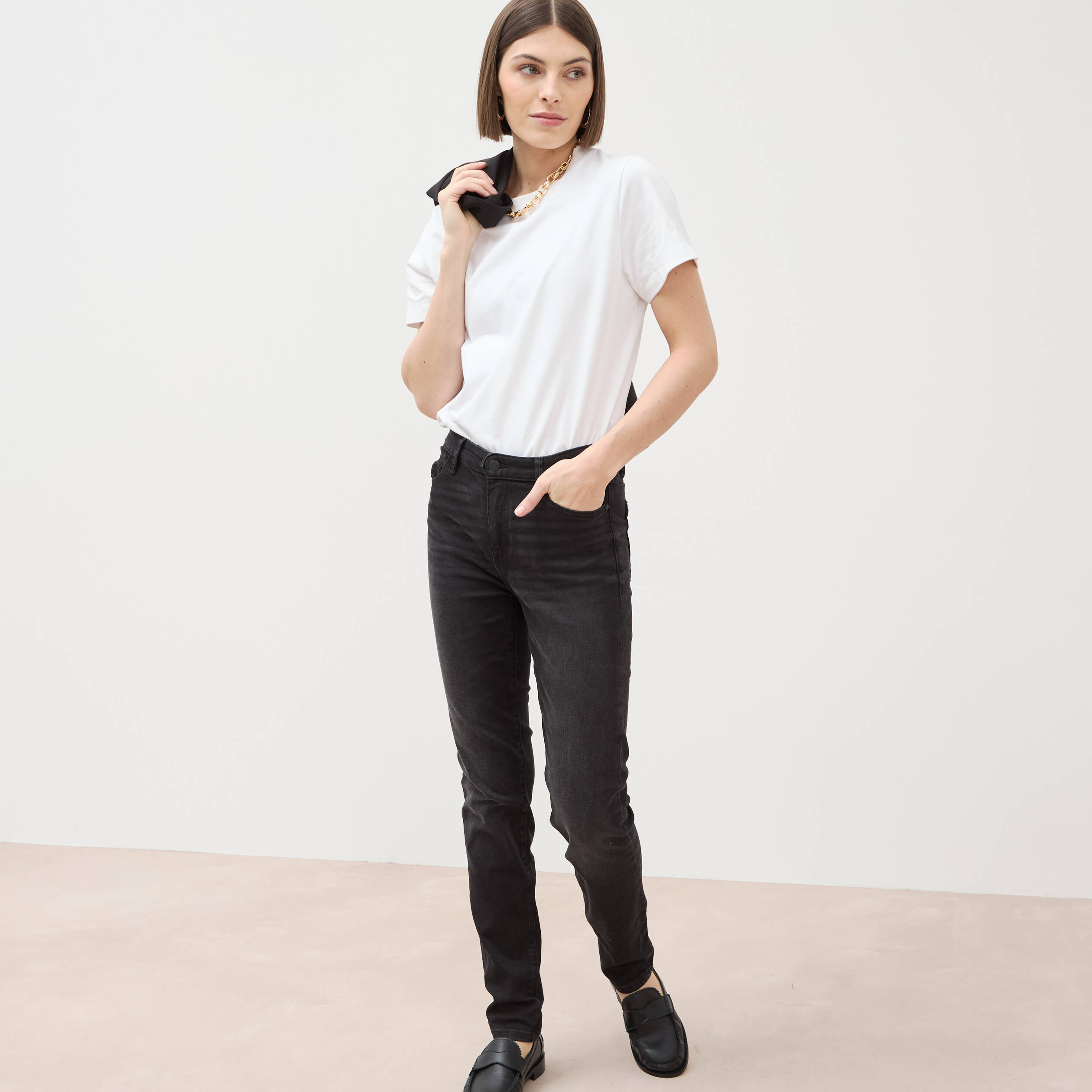 Jeans slim taille haute denim noir femme
