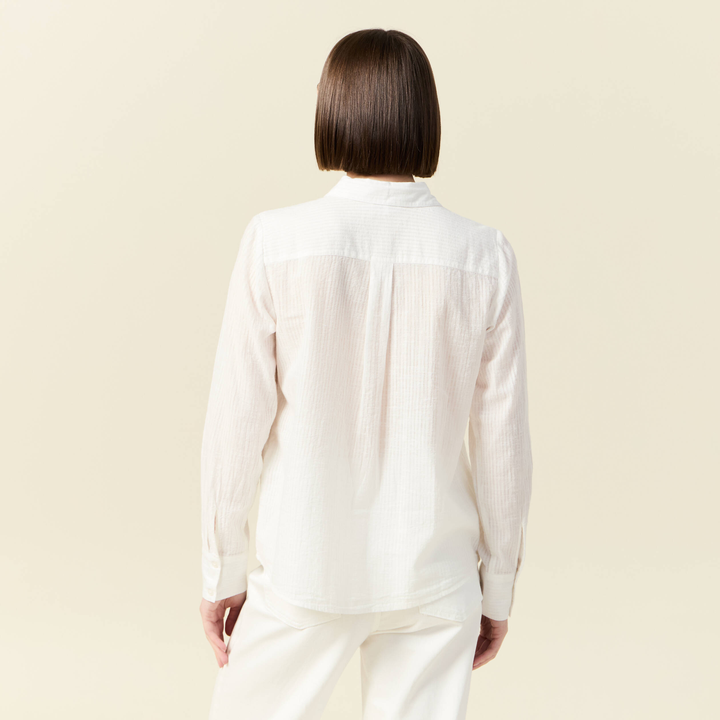 Chemise manches longues en coton brodée creme femme