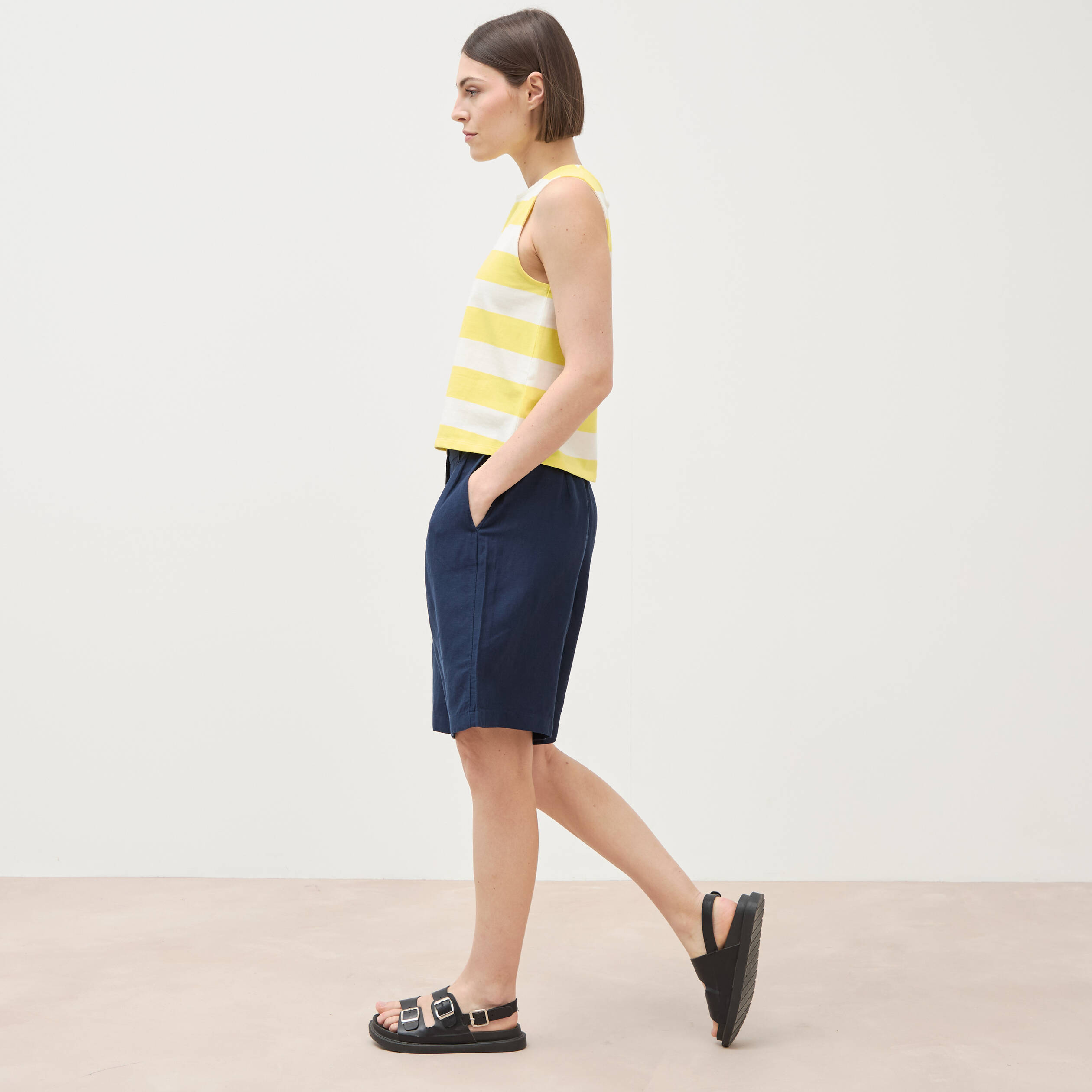 D&eacute;bardeur ray&eacute; col rond en coton jaune femme