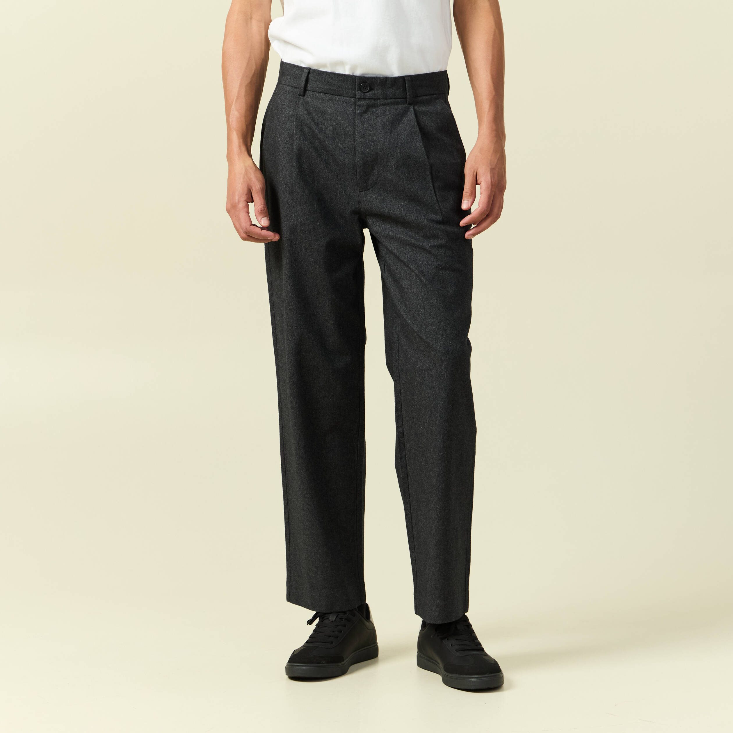 Pantalon chino large longueur 32 gris fonc&eacute; homme