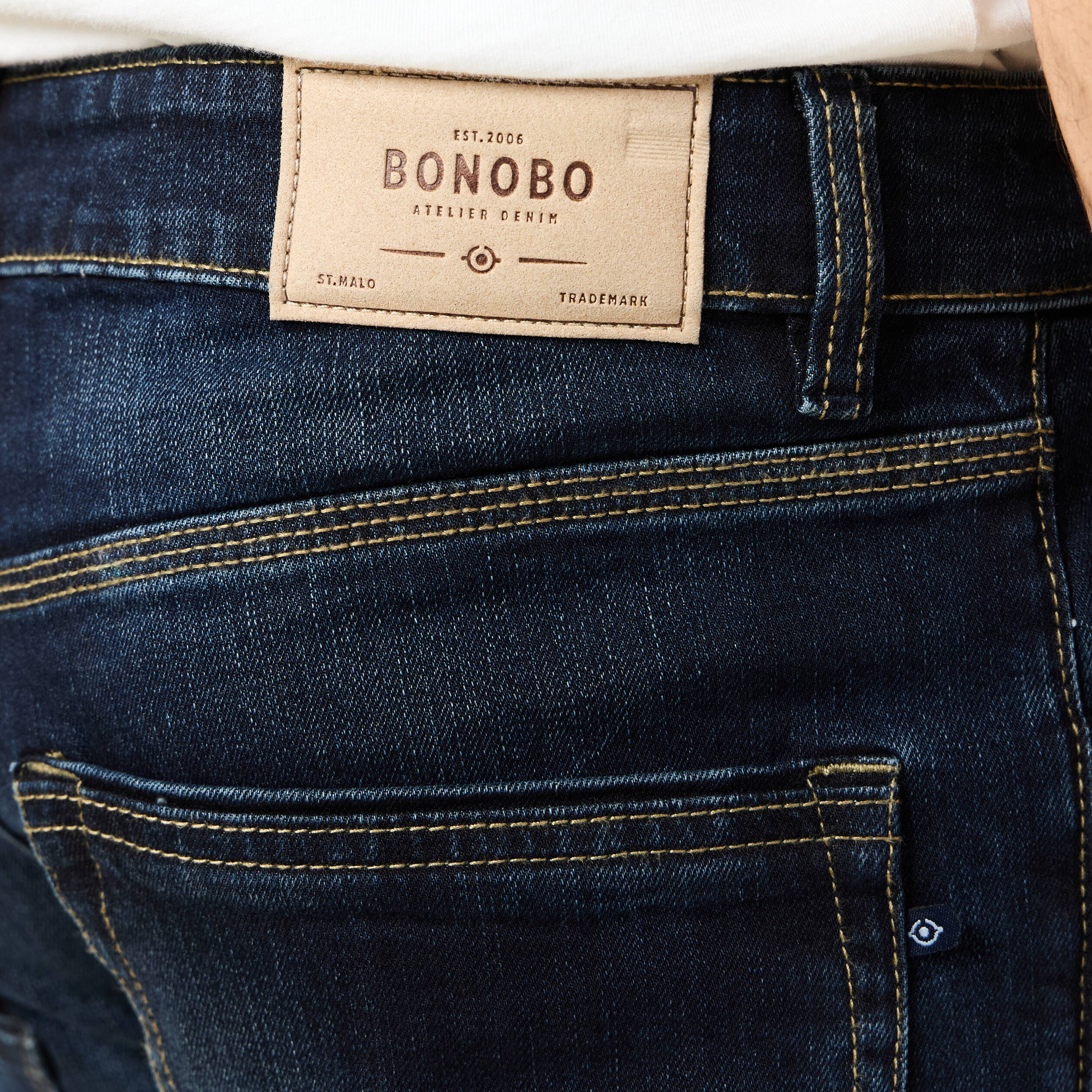 Jeans straight longueur 32 denim brut homme