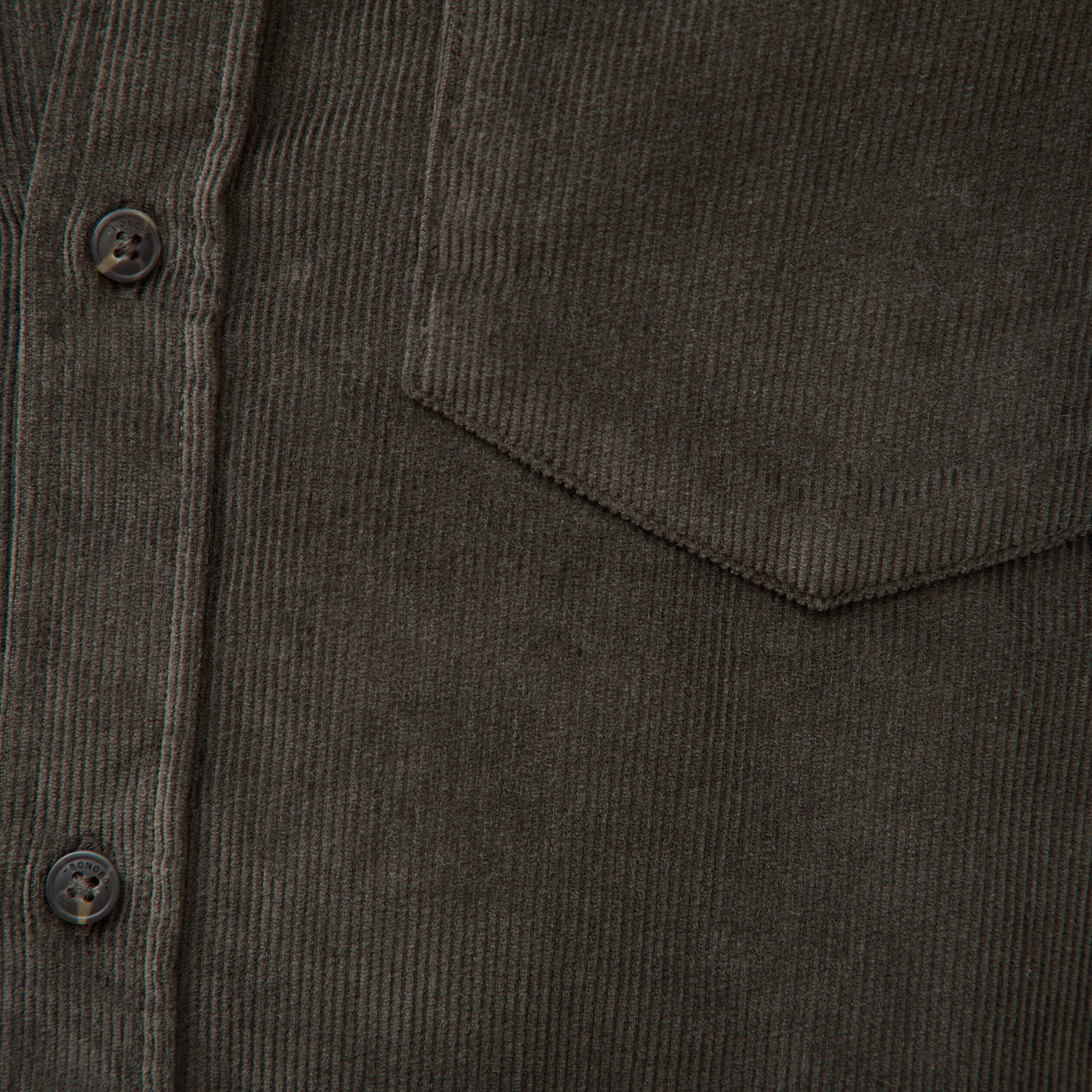 Chemise col classique en velours vert kaki homme