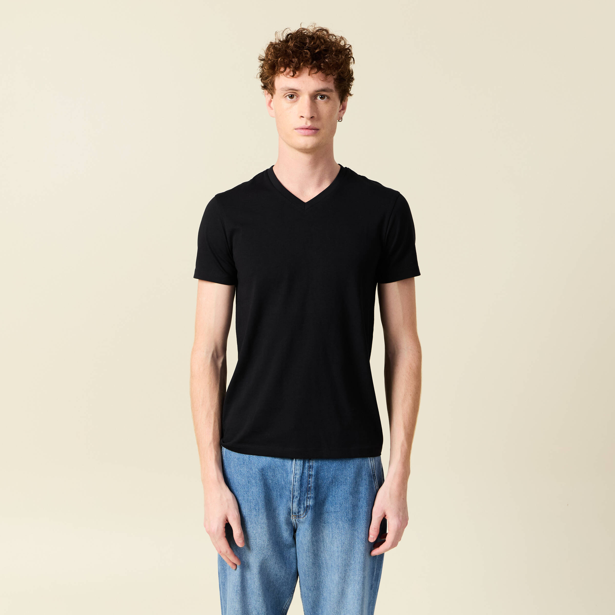 t shirt col v homme instinct noir homme T-shirt col V homme Instinct noir homme