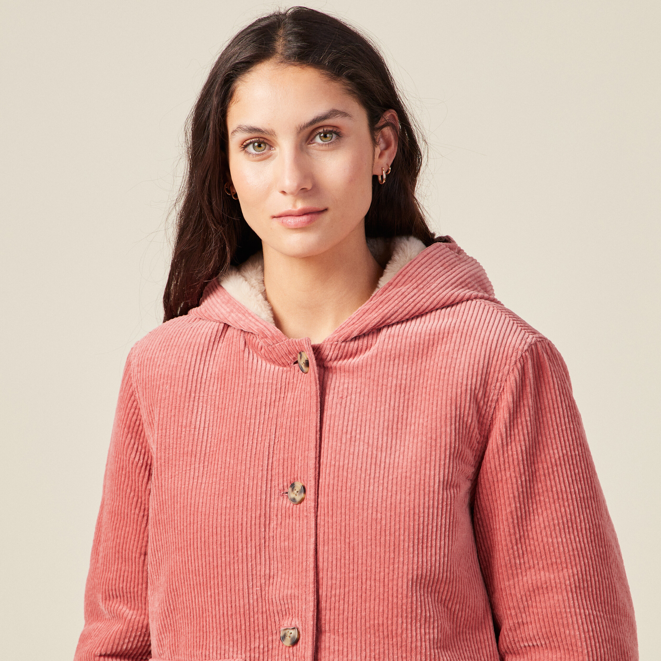 Blouson droit capuche velours rouge clair femme