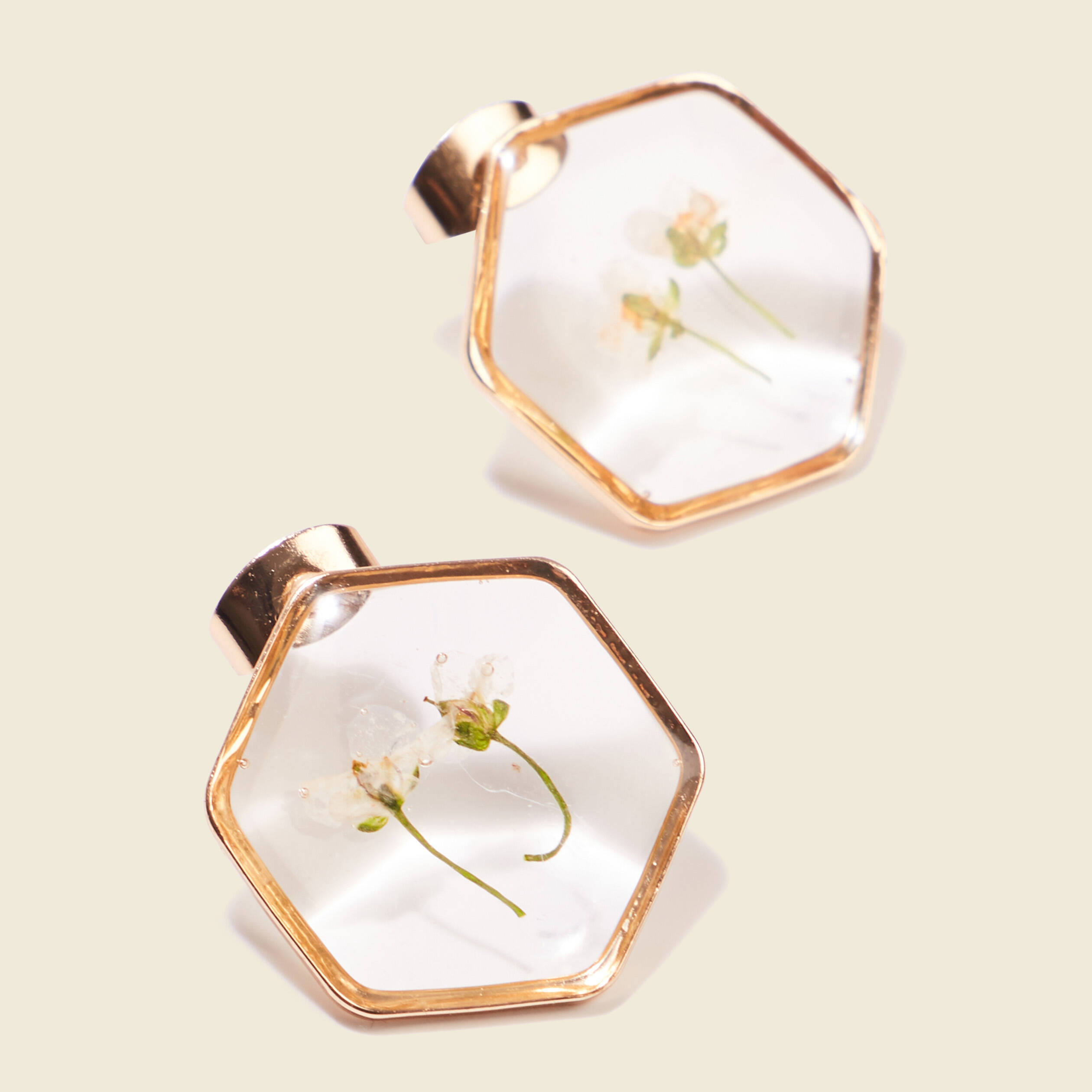 boucles doreilles pendantes ecru femme Boucles d'oreilles pendantes ecru femme