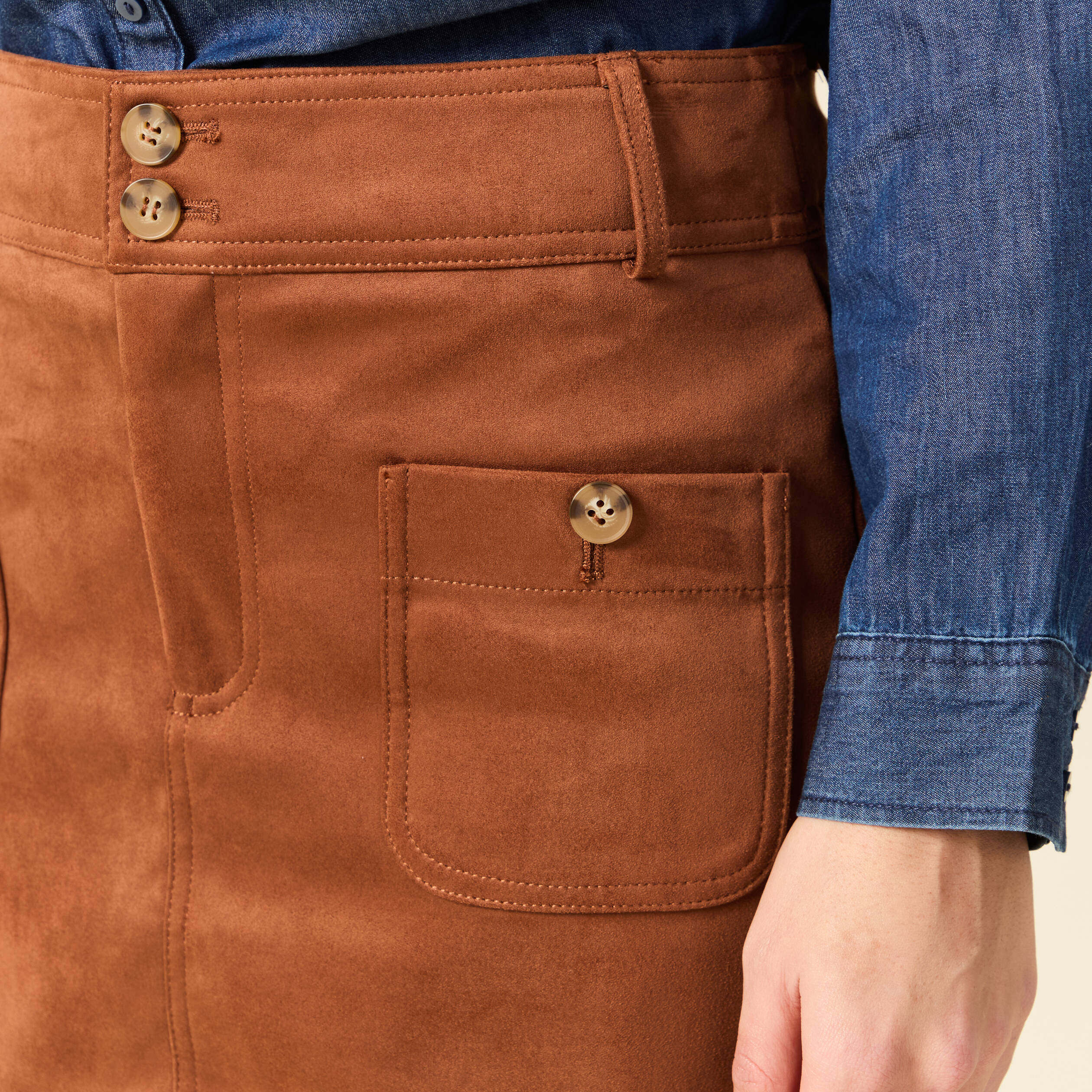 Mini-jupe droite doubl&eacute;e marron clair femme