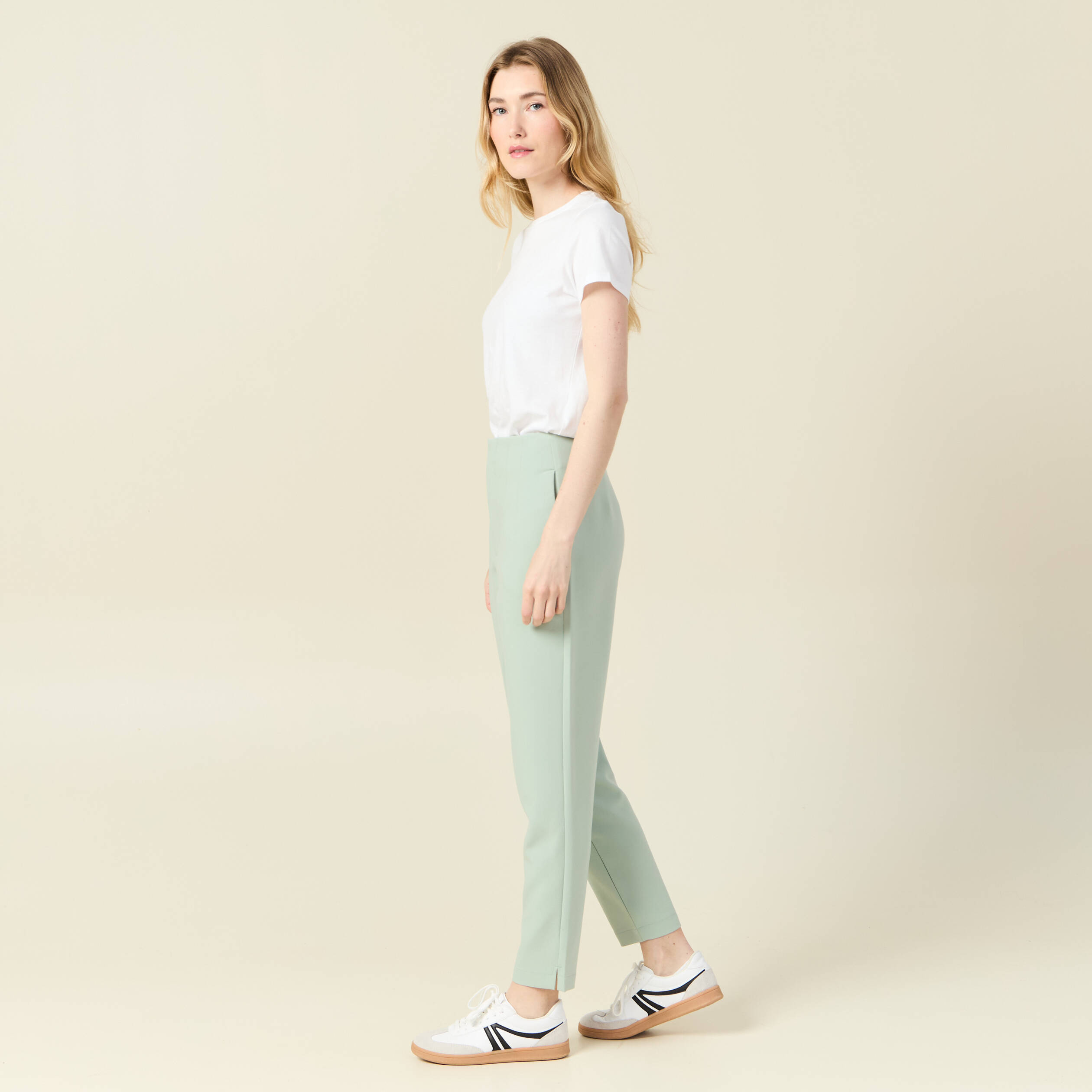 pantalon cigarette vert olive femme Pantalon cigarette vert olive femme