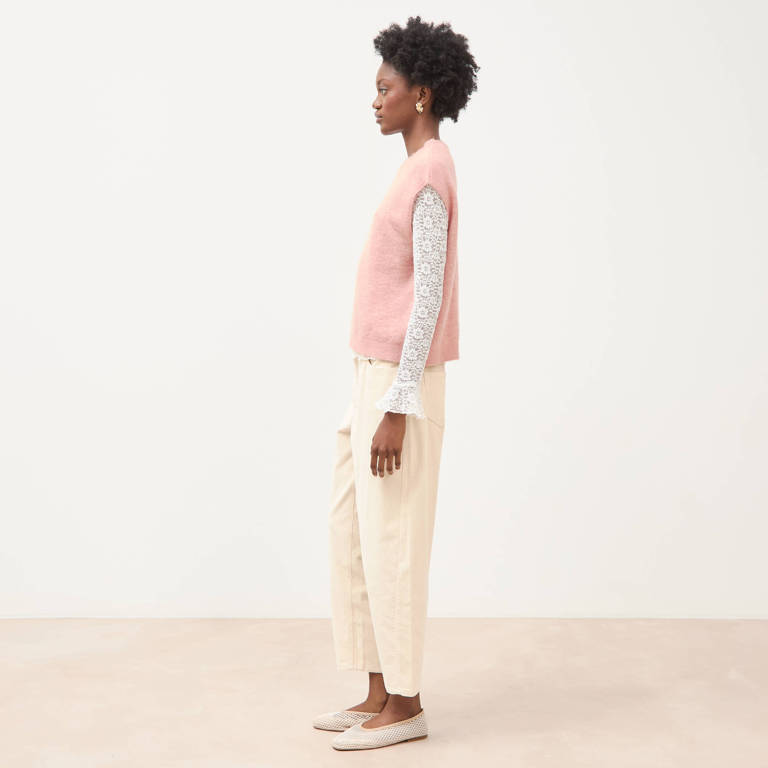 Pull droit court sans manches col rond rose pastel femme