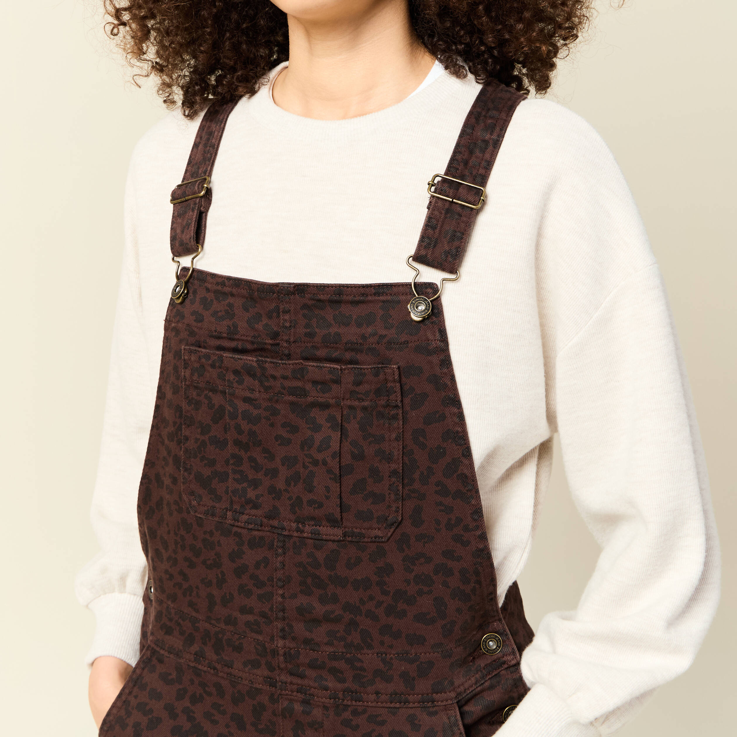 salopette en jeans marron cognac femme Salopette en jeans marron cognac femme