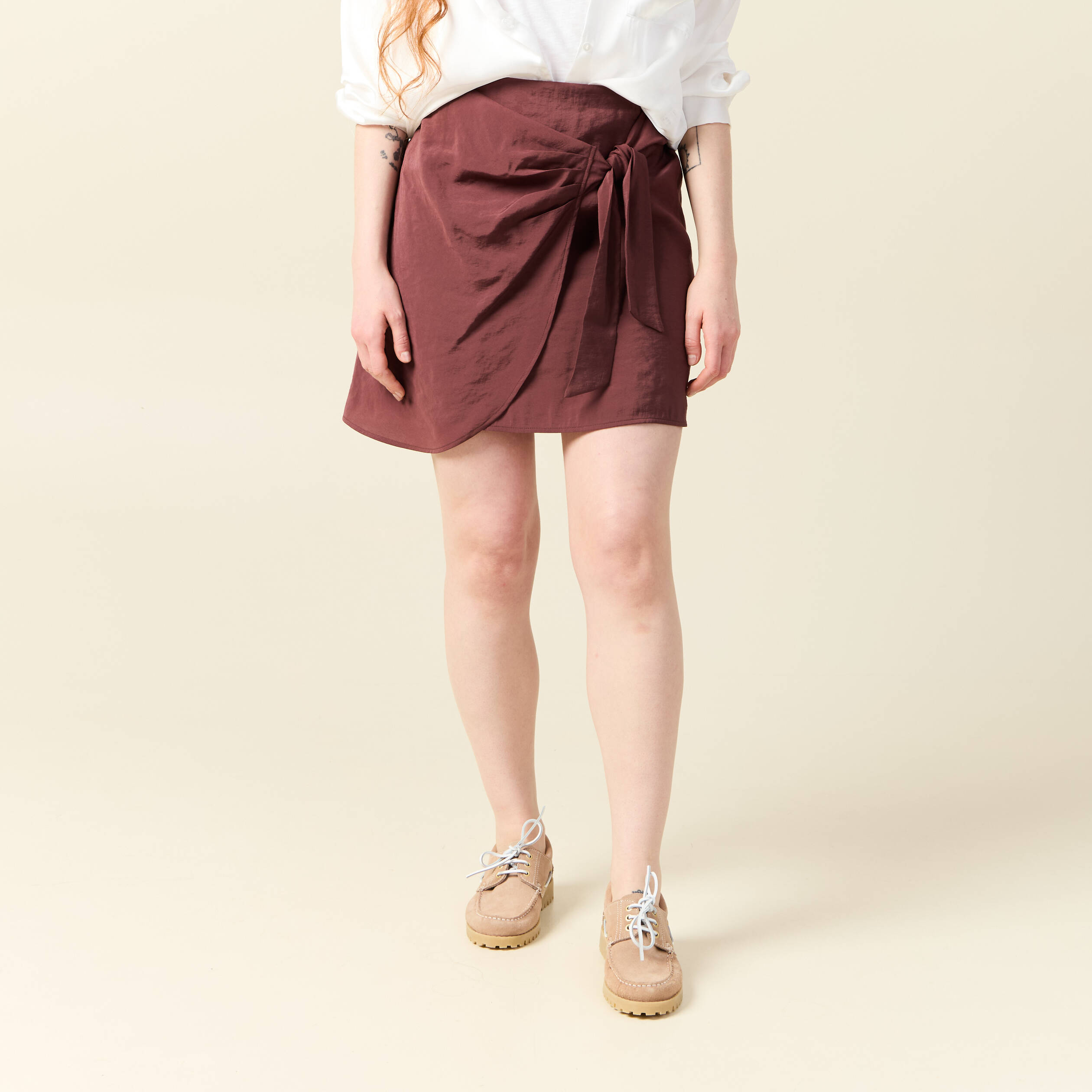 Jupe droite satin marron femme