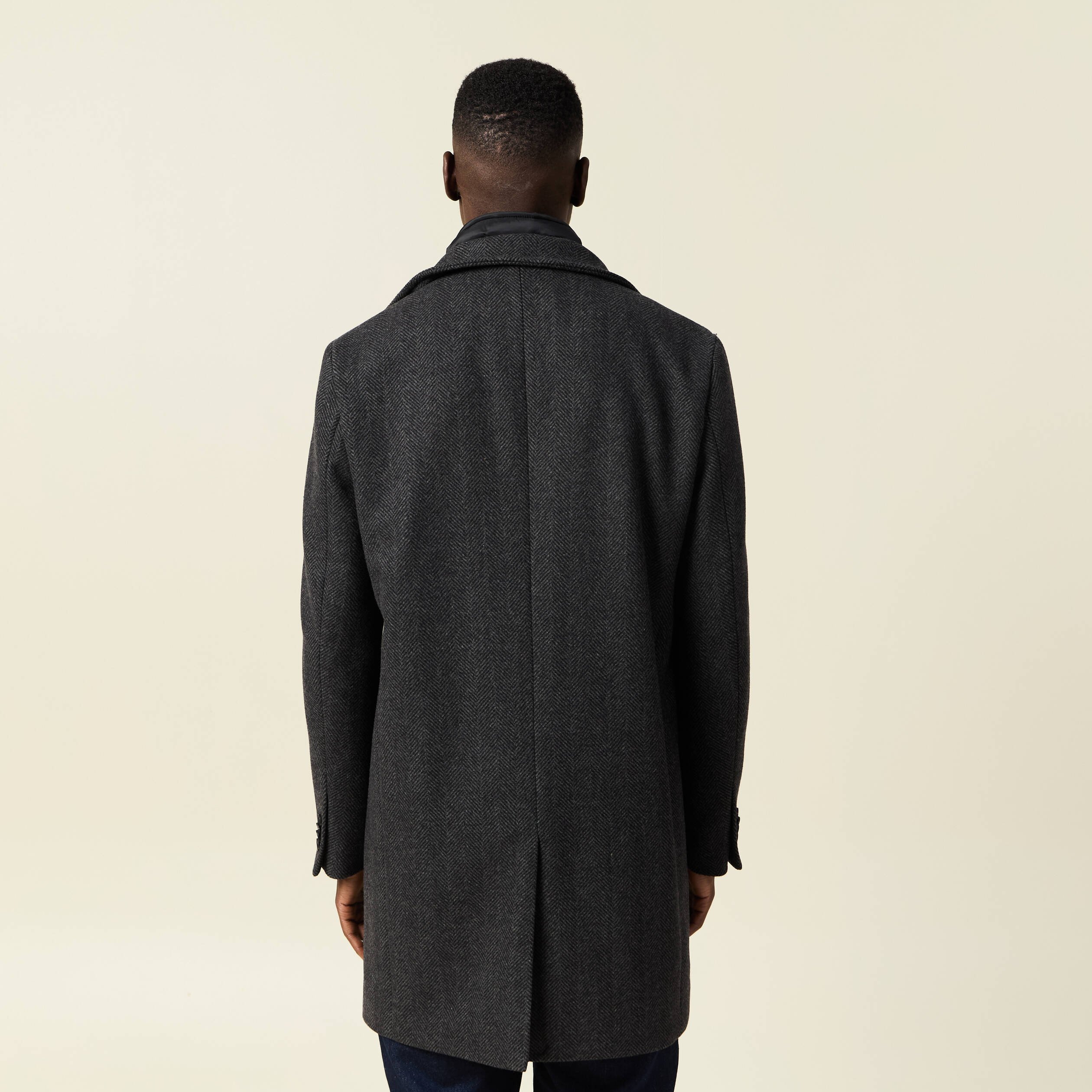 manteau ajuste boutonne gris fonce homme Manteau ajusté boutonné gris foncé homme