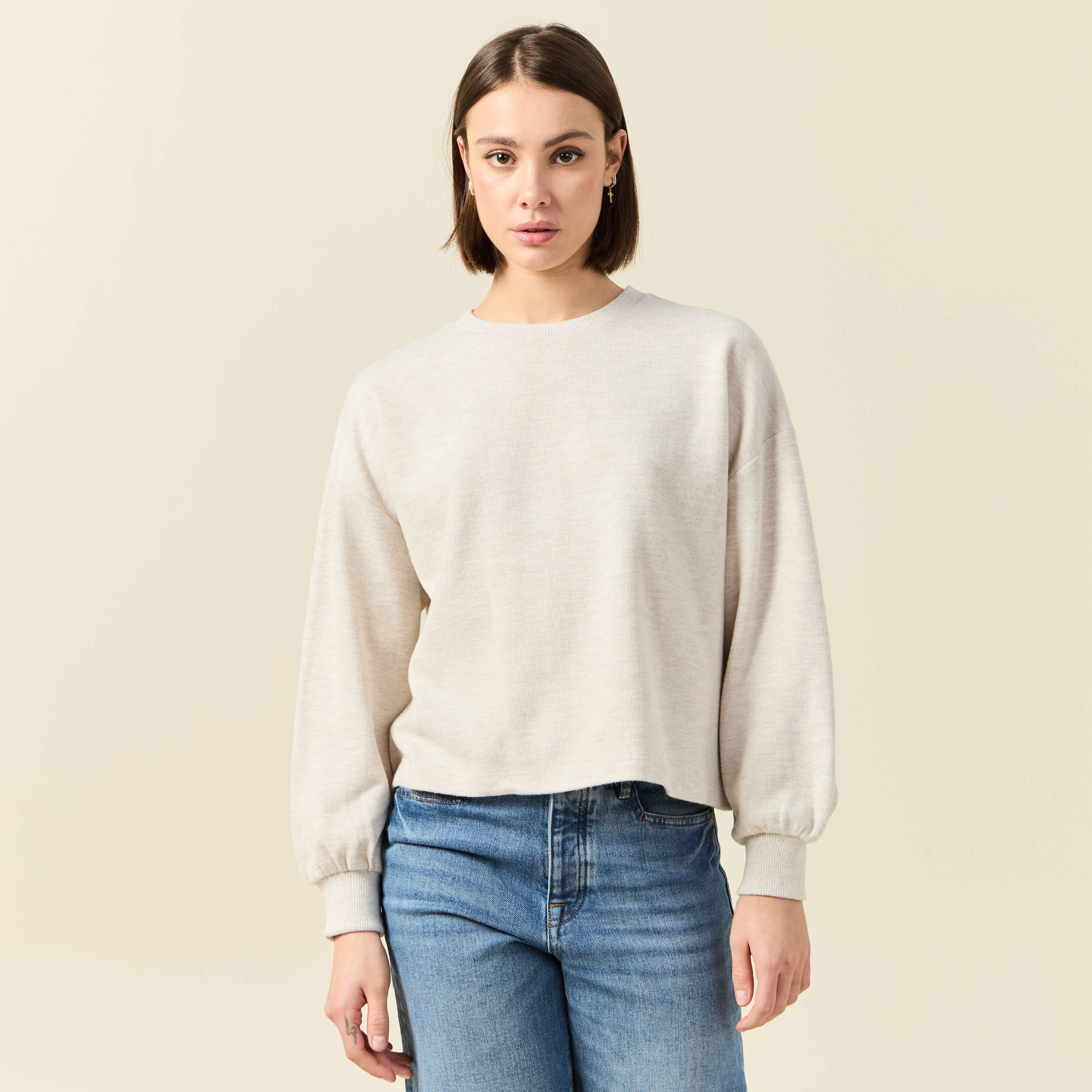 sweat manches longues oversize creme femme Sweat manches longues oversize creme femme