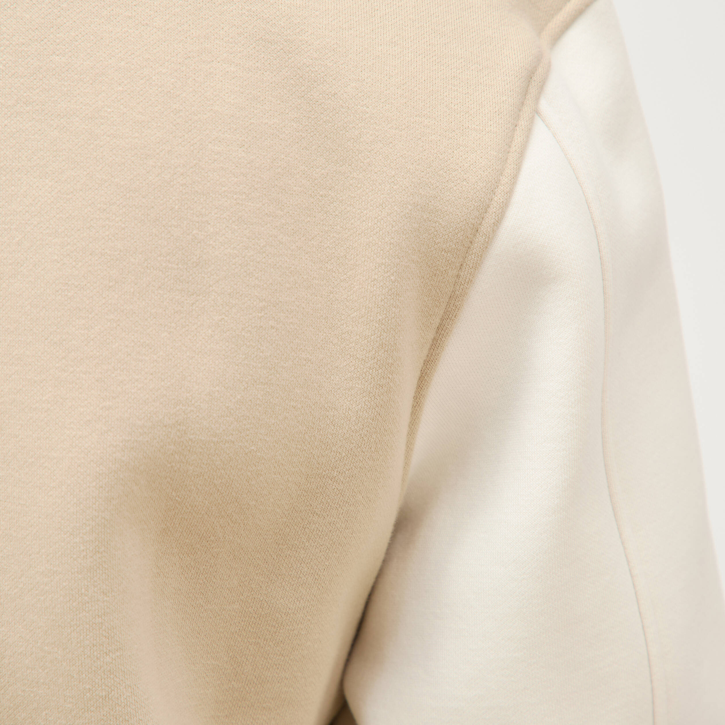 Sweat manches longues brod&eacute; beige homme