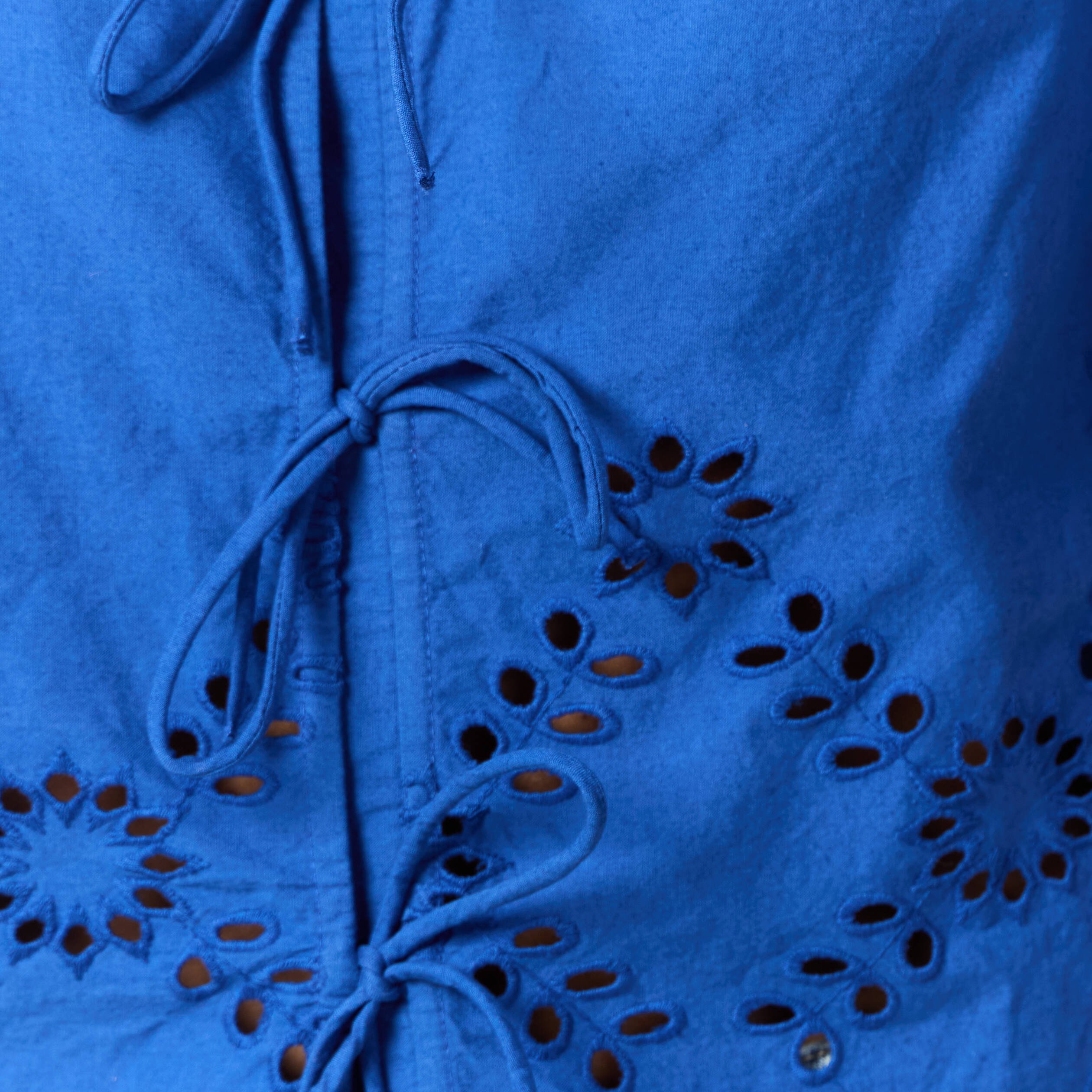 blouse manches courtes brodee bleu electrique femme Blouse manches courtes brodée bleu electrique femme
