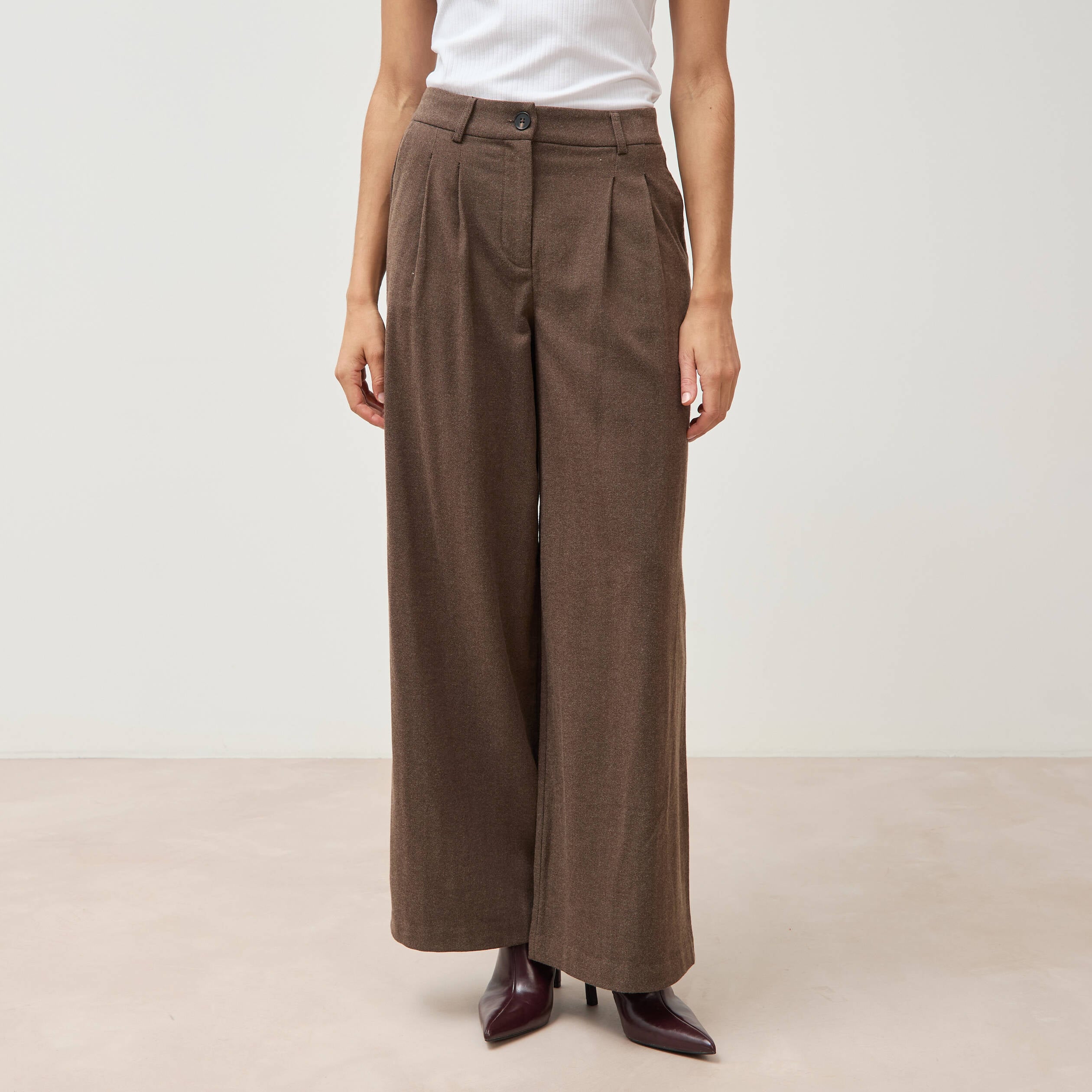 Pantalon large taille standard marron fonc&eacute; femme
