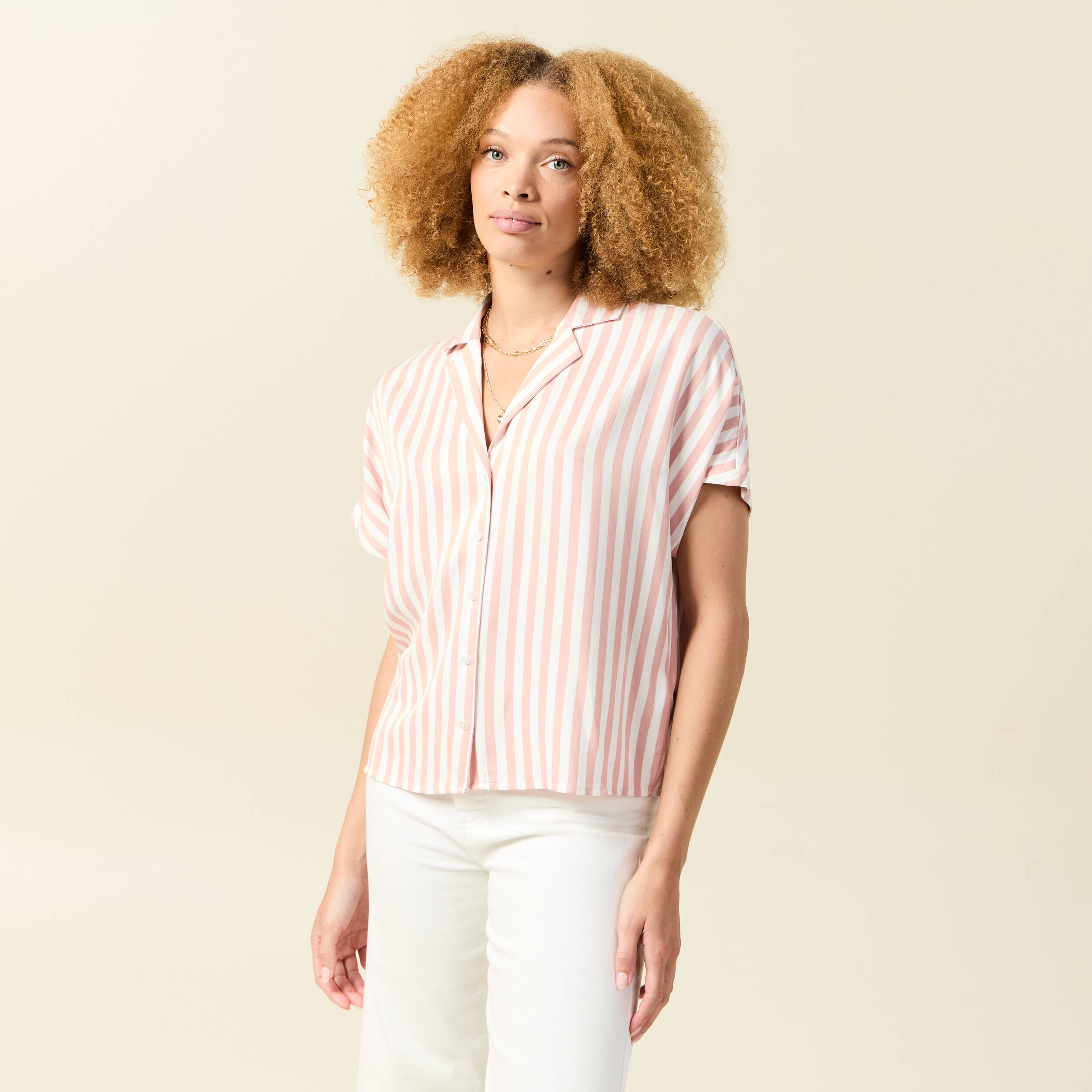 chemise manches courtes fluide rose clair femme Chemise manches courtes fluide rose clair femme