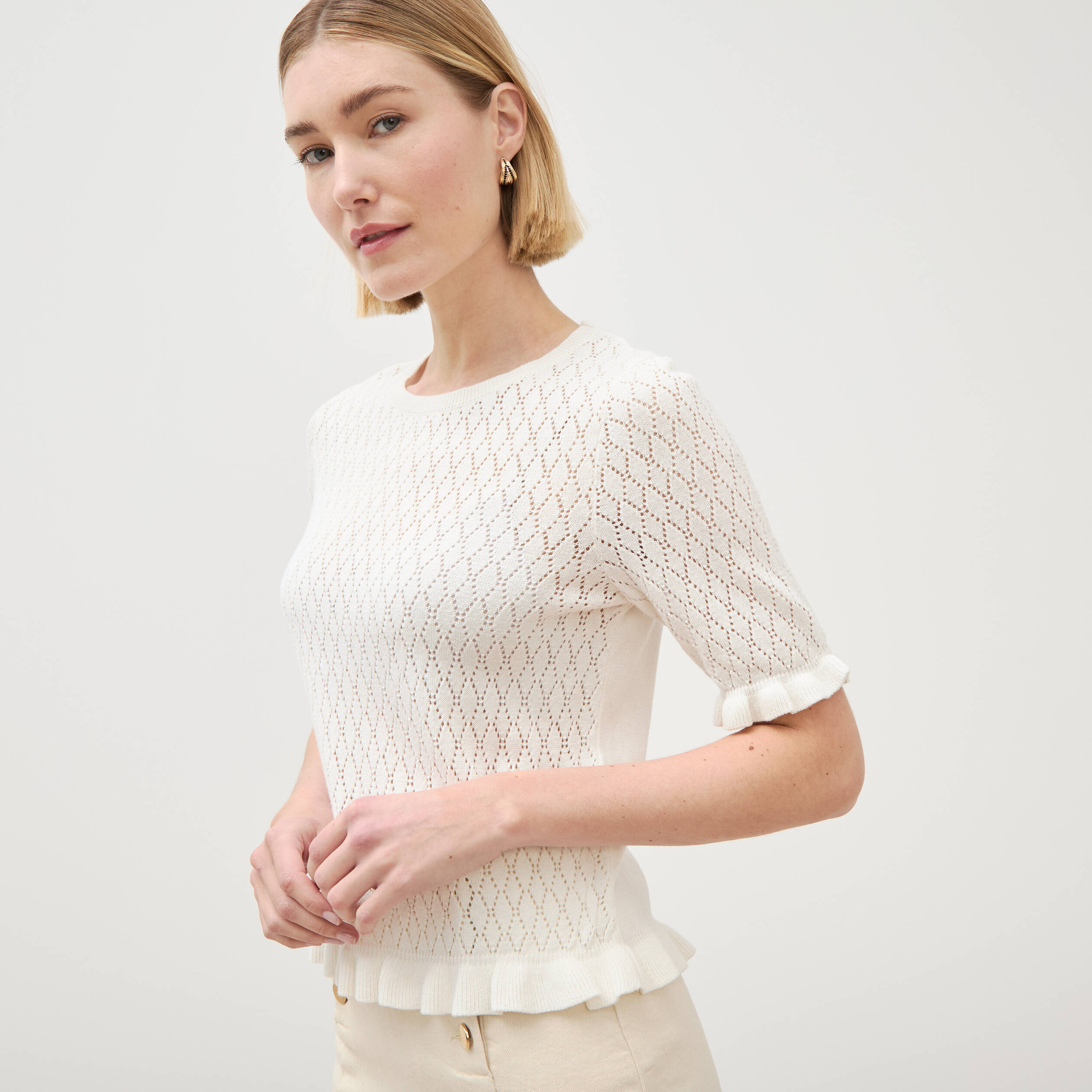 Pull ajour&eacute; droit manches courtes ecru femme
