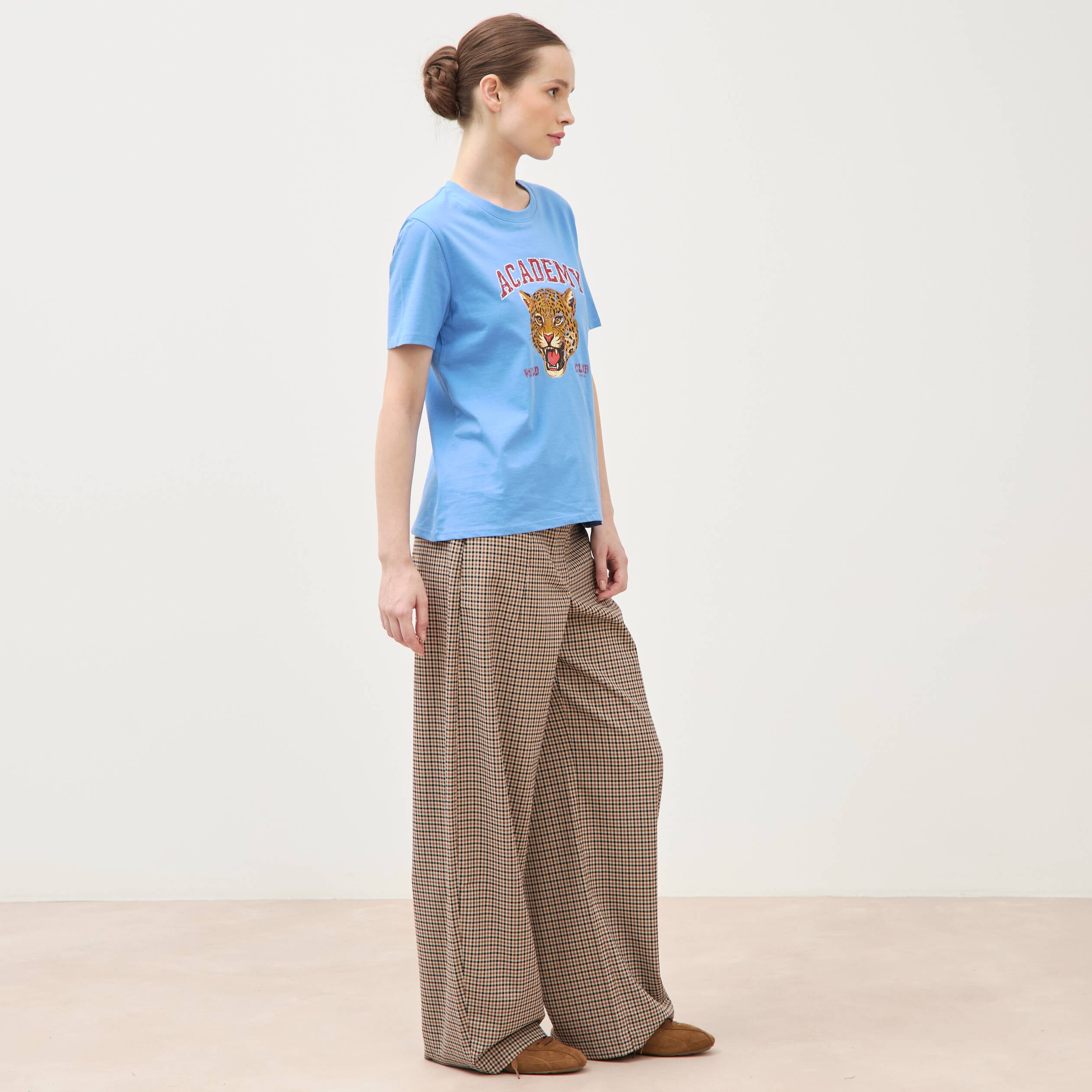 T-shirt droit col rond manches courtes bleu clair femme