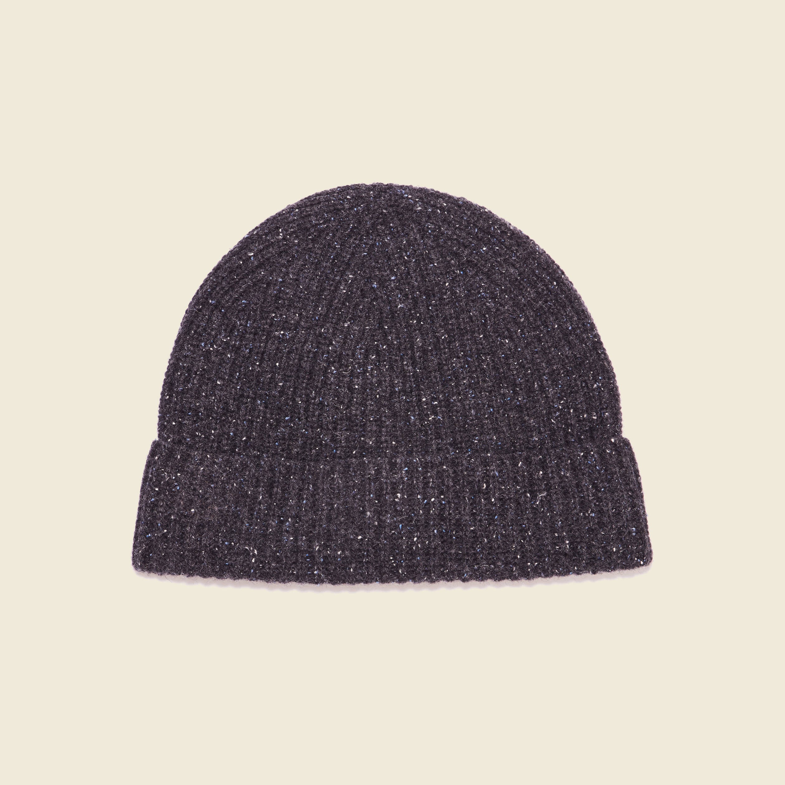 bonnet tricote fabrique en france gris fonce homme Bonnet tricoté fabriqué en France gris foncé homme