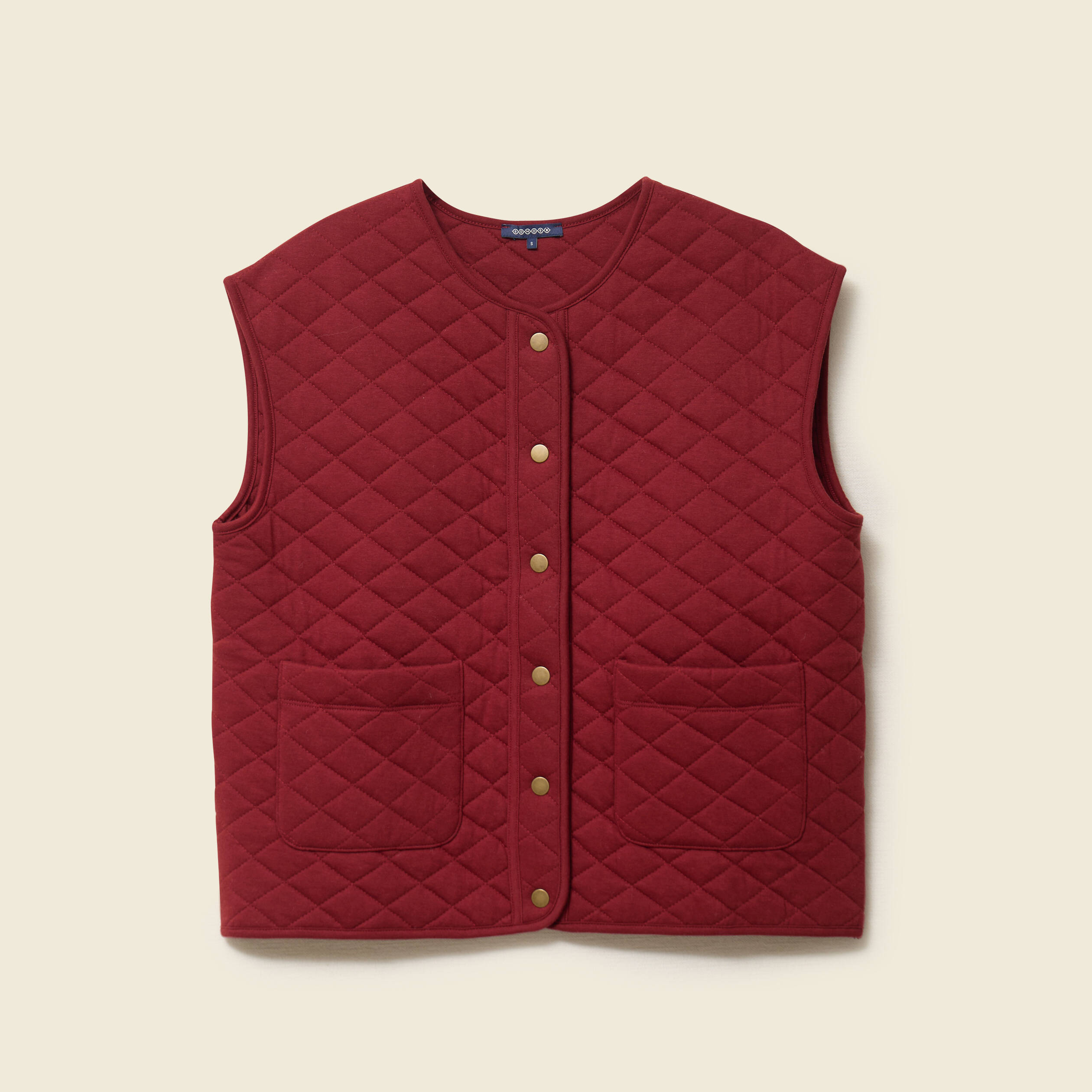 gilet sans manches rouge fonce femme Gilet sans manches rouge foncé femme