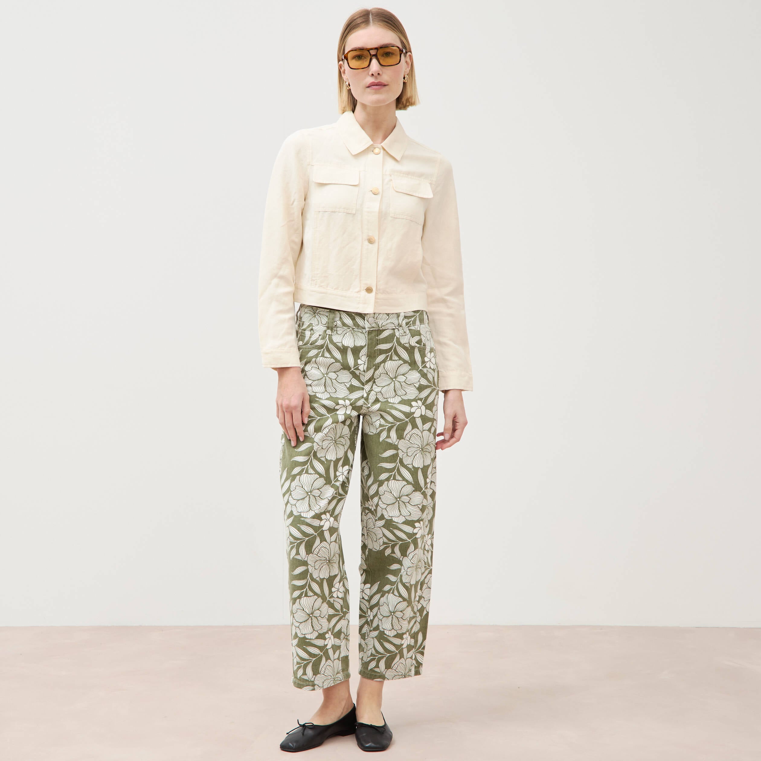 Veste courte boutonn&eacute;e ecru femme