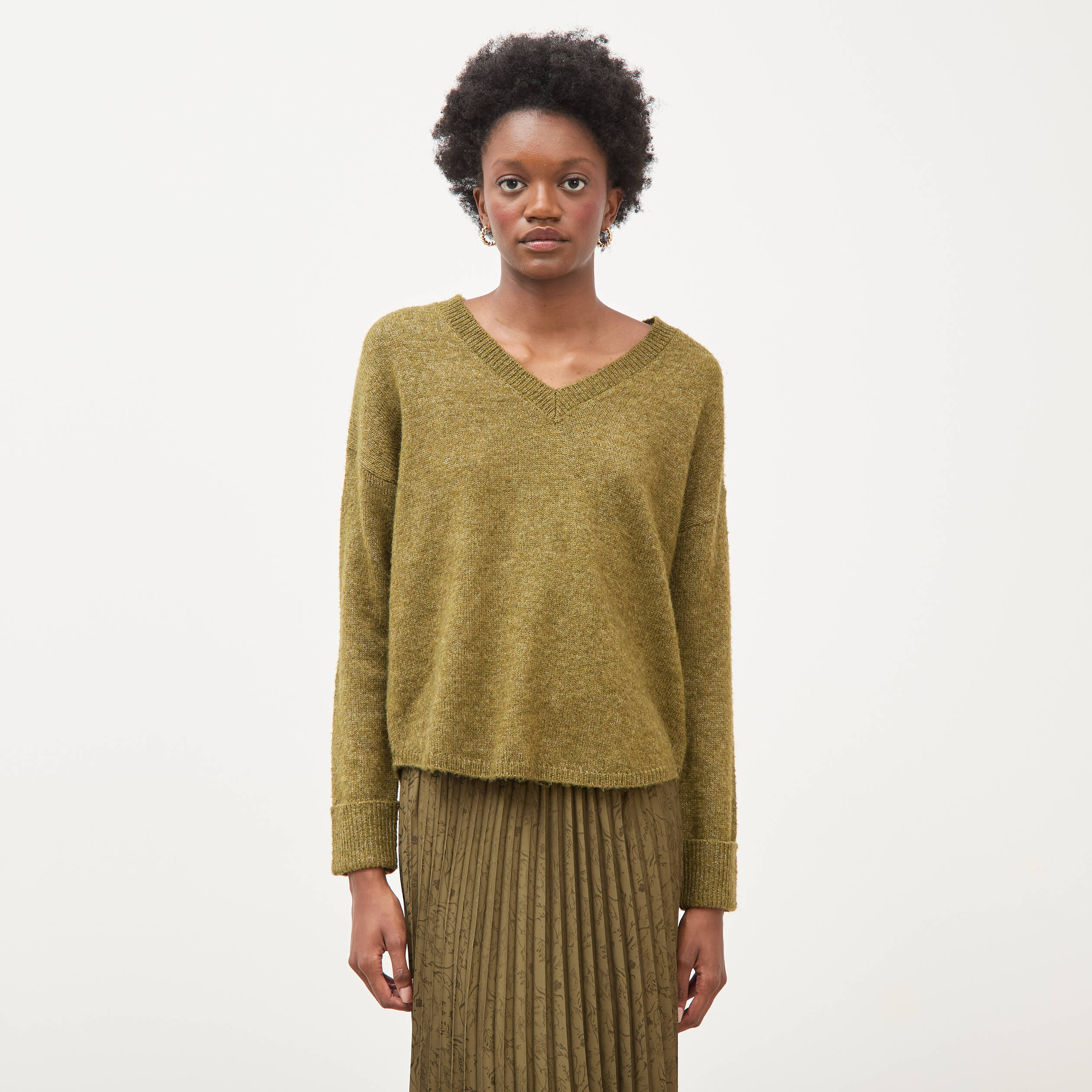 Pull droit col v manches longues vert kaki femme