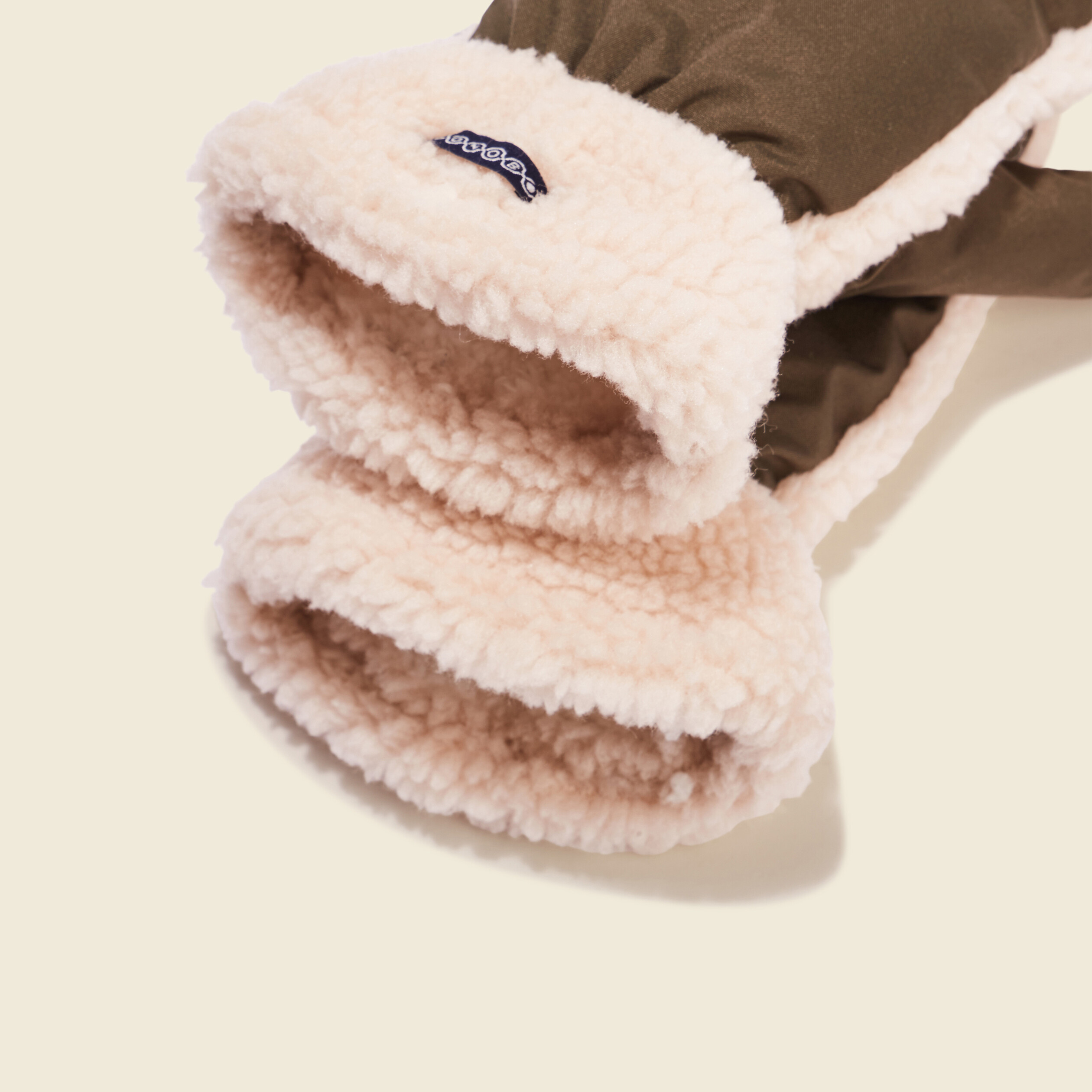 Moufles imitation laine mouton vert kaki femme