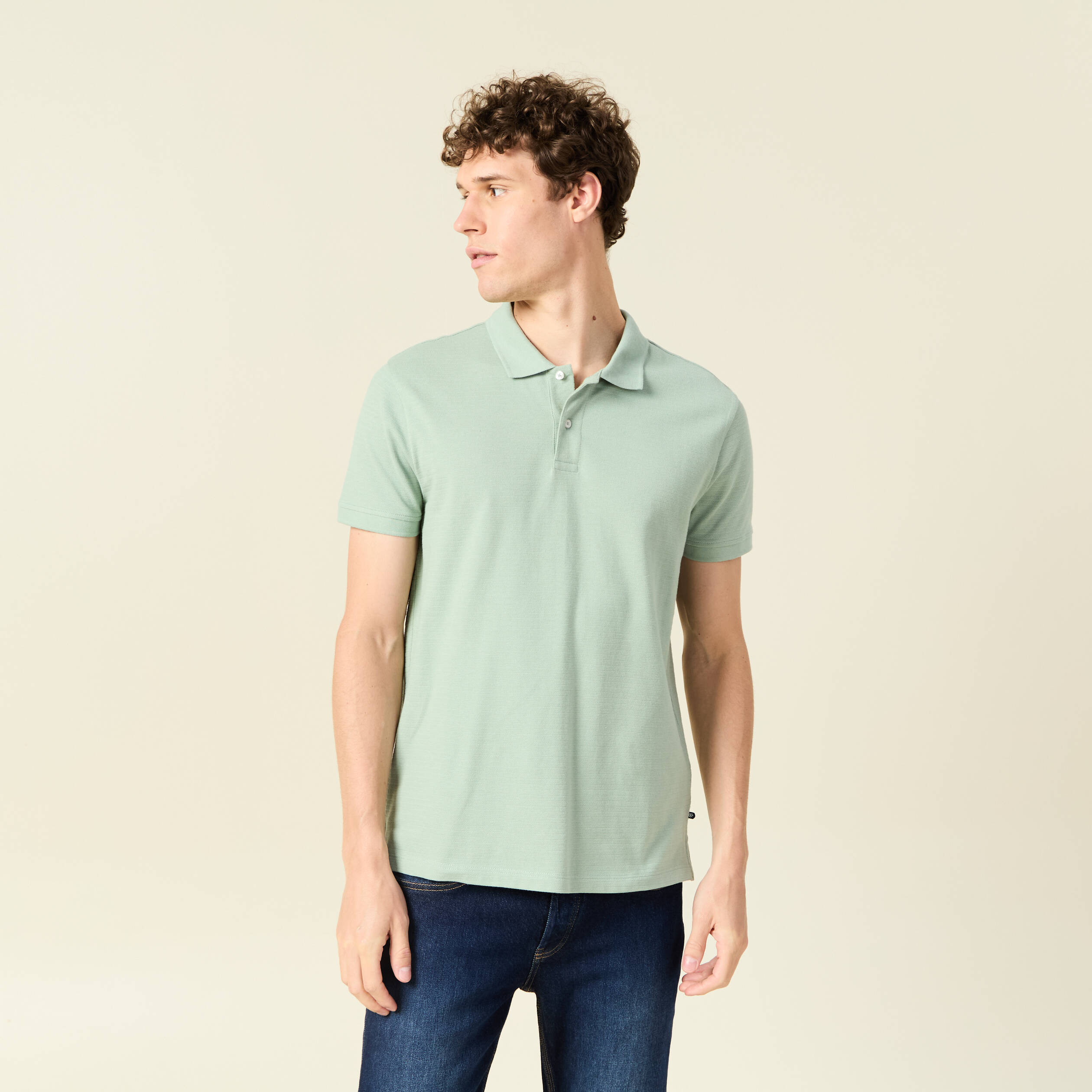 Polo cintr&eacute; en coton manches courtes vert homme