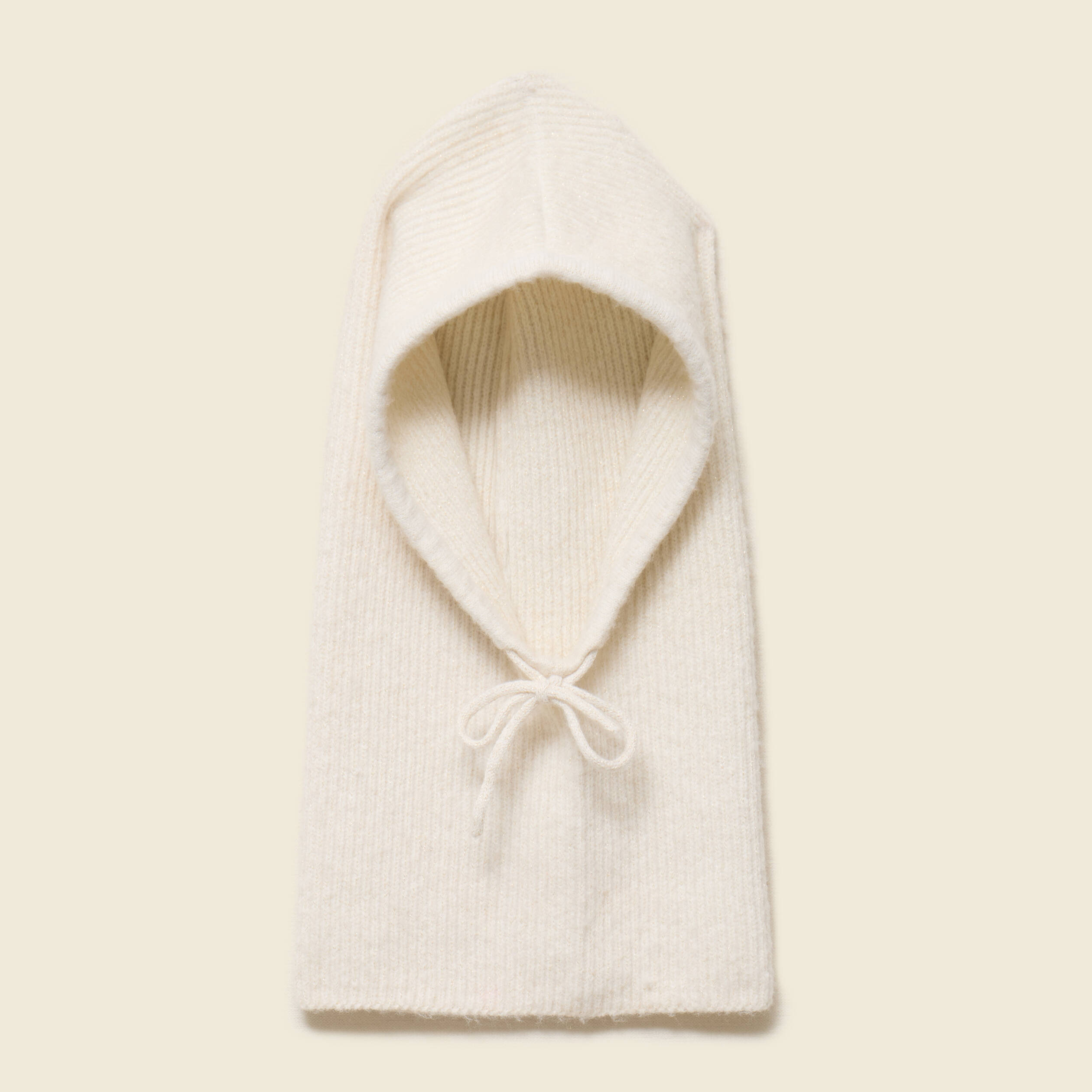 Cagoule tricot&eacute;e ecru femme